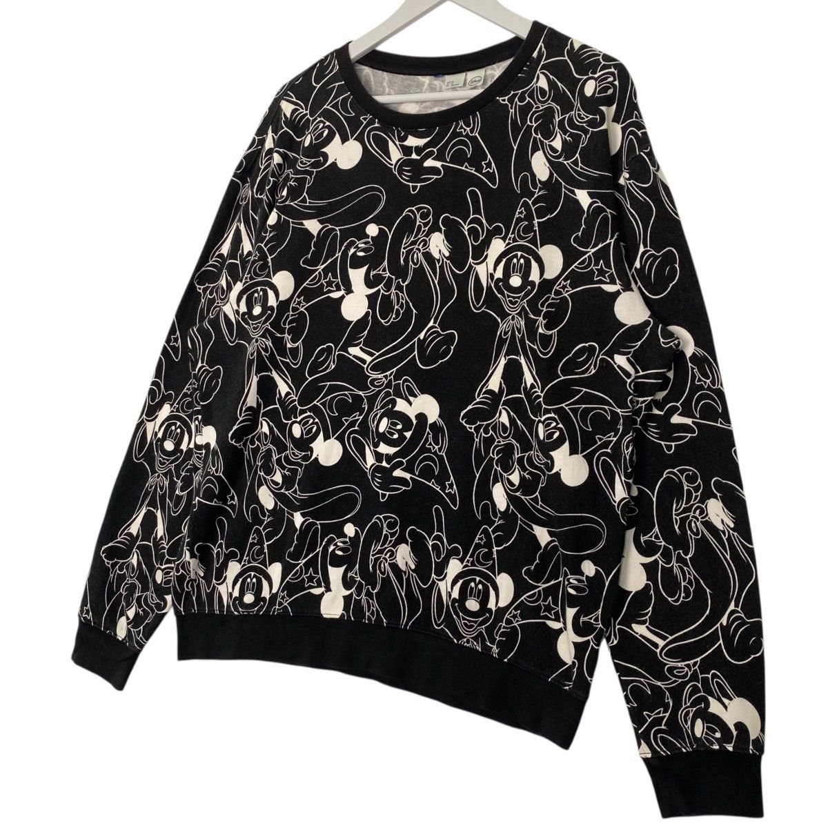 Vintage Vintage Disney Mickey Mouse Crewneck Sweatshirt Black/White Size US M / EU 48-50 / 2 - 2 Thumbnail