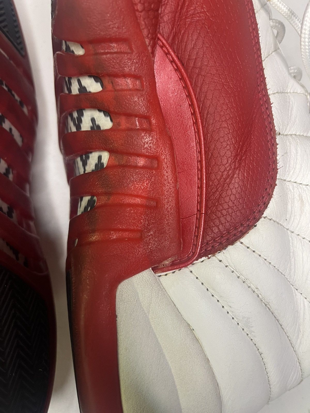 Nike Nike Air Jordan 12 OG Cherry 1997 Size 14 Size US 14 / EU 47 - 10 Thumbnail