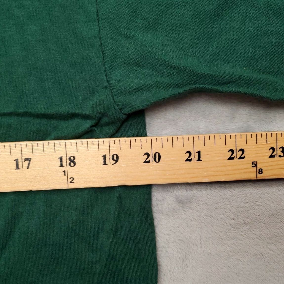 Vintage Irish Shirt Mens Large Green Crewneck Celtic Ireland St Patricks Day Skull Beer Shirt Mens L Green Celtic St Patricks Day Irish Crew Neck Men Size US L / EU 52-54 / 3 - 7 Thumbnail