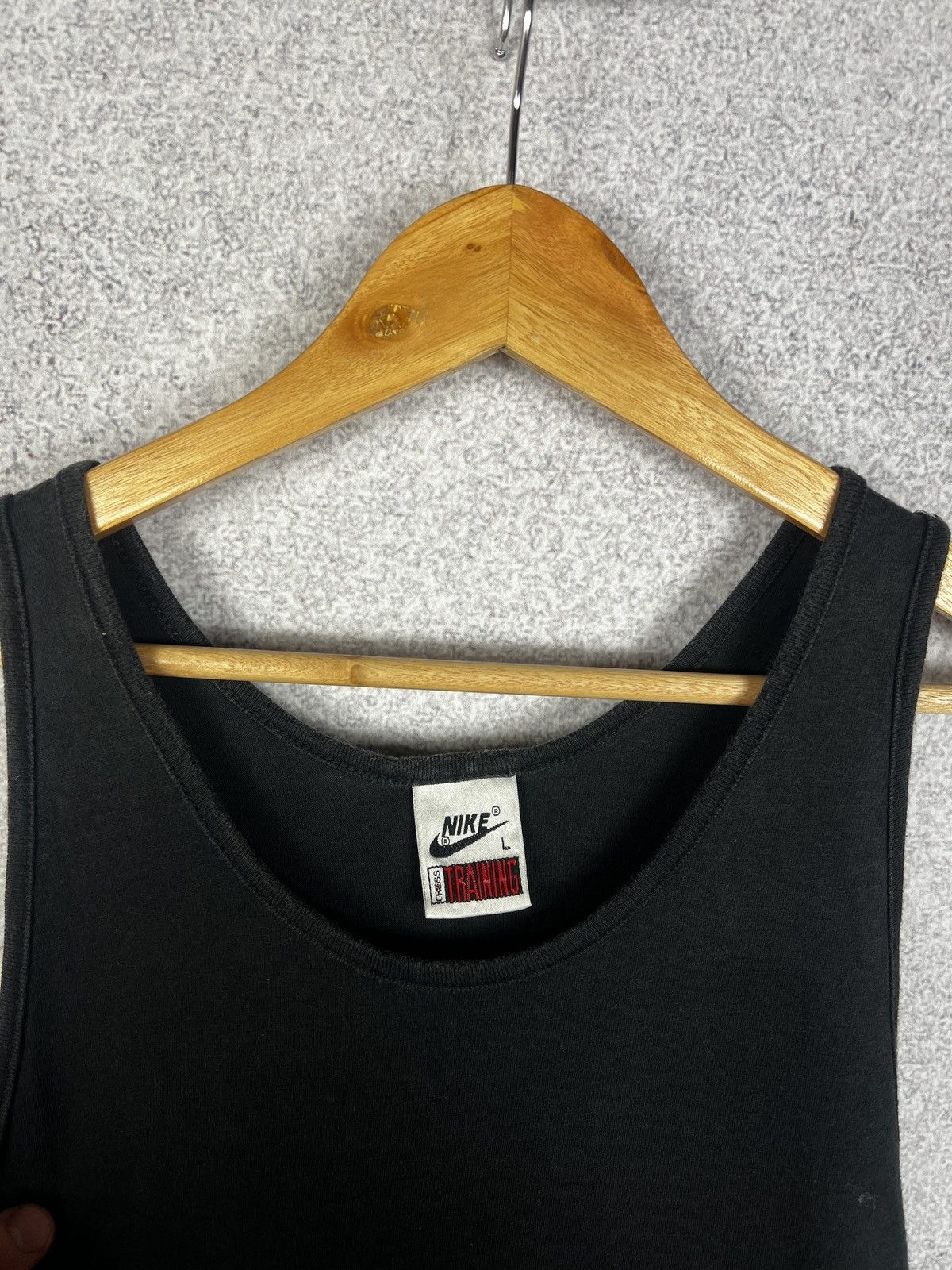 Nike Vintage 80s Nike Cross Training Tank Top Big Logo Swoosh Tee Size US L / EU 52-54 / 3 - 4 Thumbnail