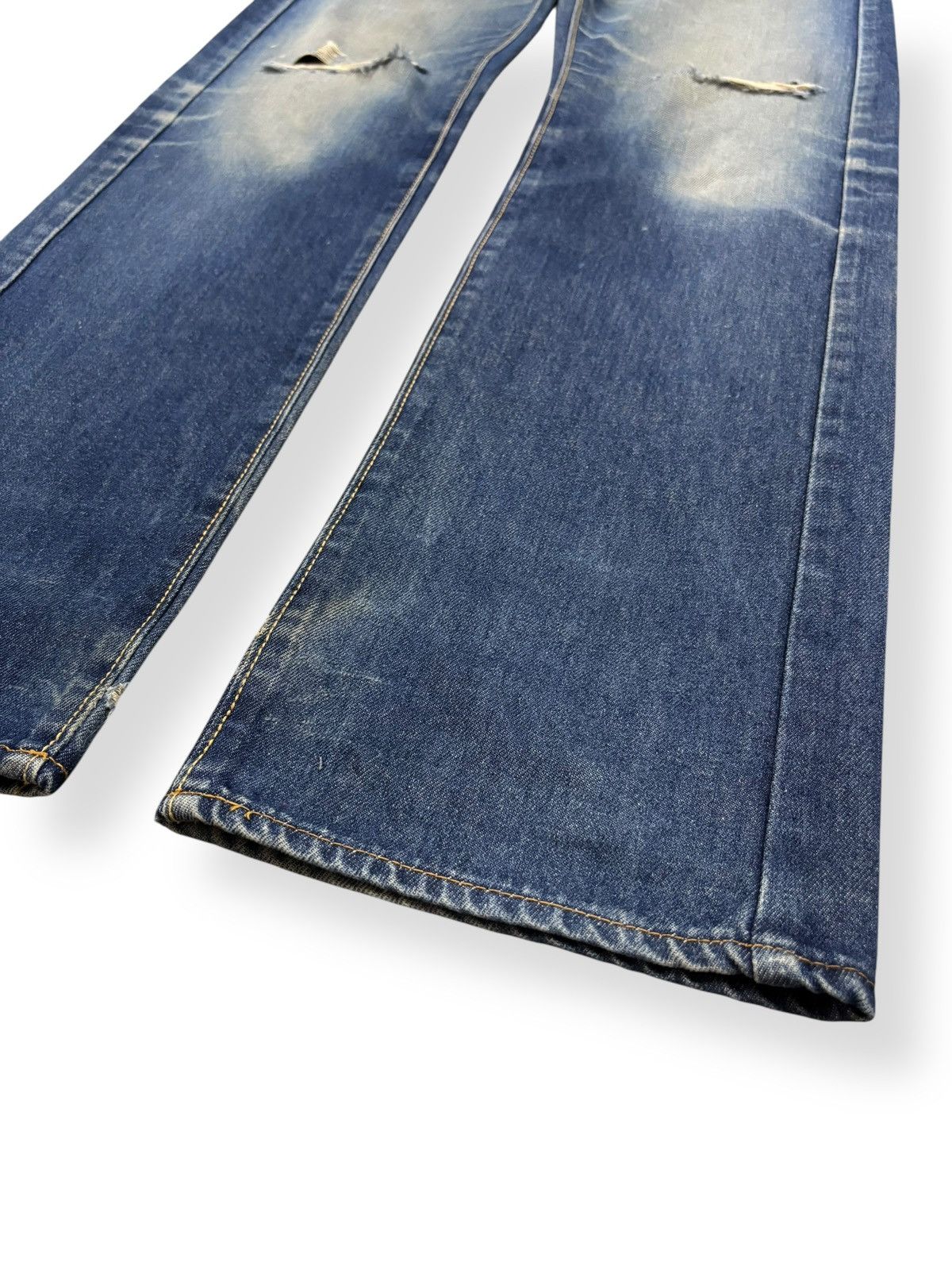 Johnbull Vintage Japanese Brand Johnbull Blue Faded Distressed Jeans Size US 31 - 8 Thumbnail