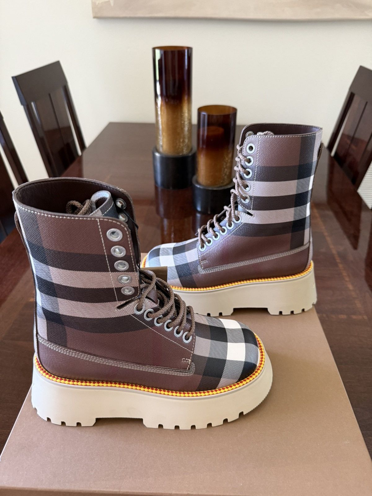 Burberry Burberry Boot Size US 7 / IT 37 - 2 Thumbnail