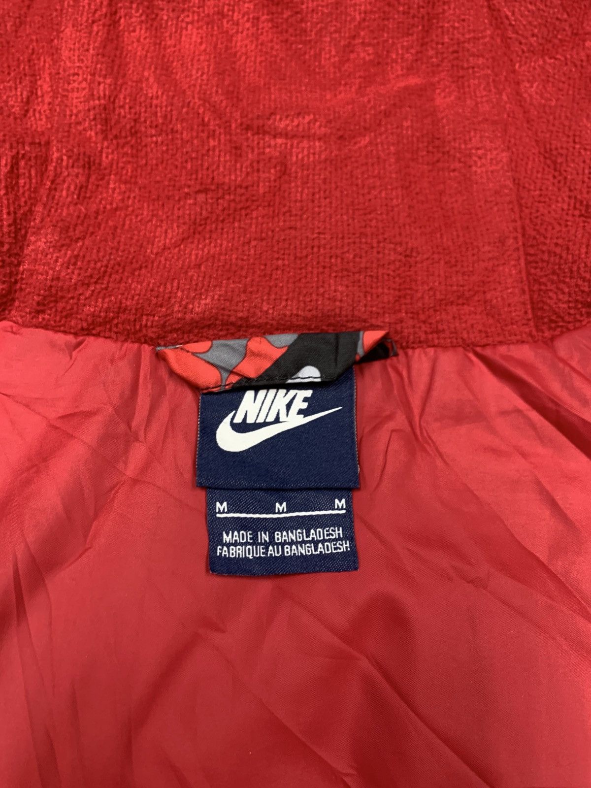 Nike Nike Red Camo Puffer Jacket Size US M / EU 48-50 / 2 - 12 Thumbnail