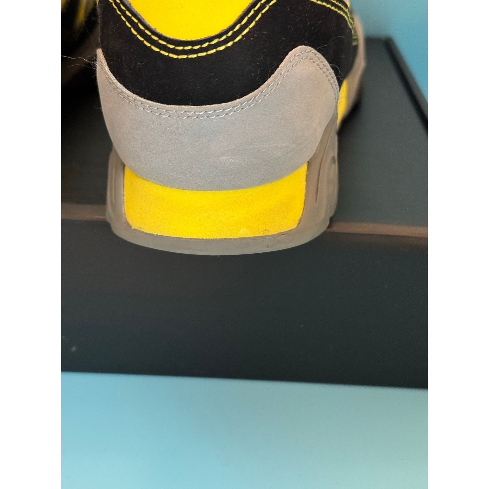 Adidas 2017 adidas Originals Korsika Mid m8.5 w10 Size US 8.5 / EU 41-42 - 11 Thumbnail