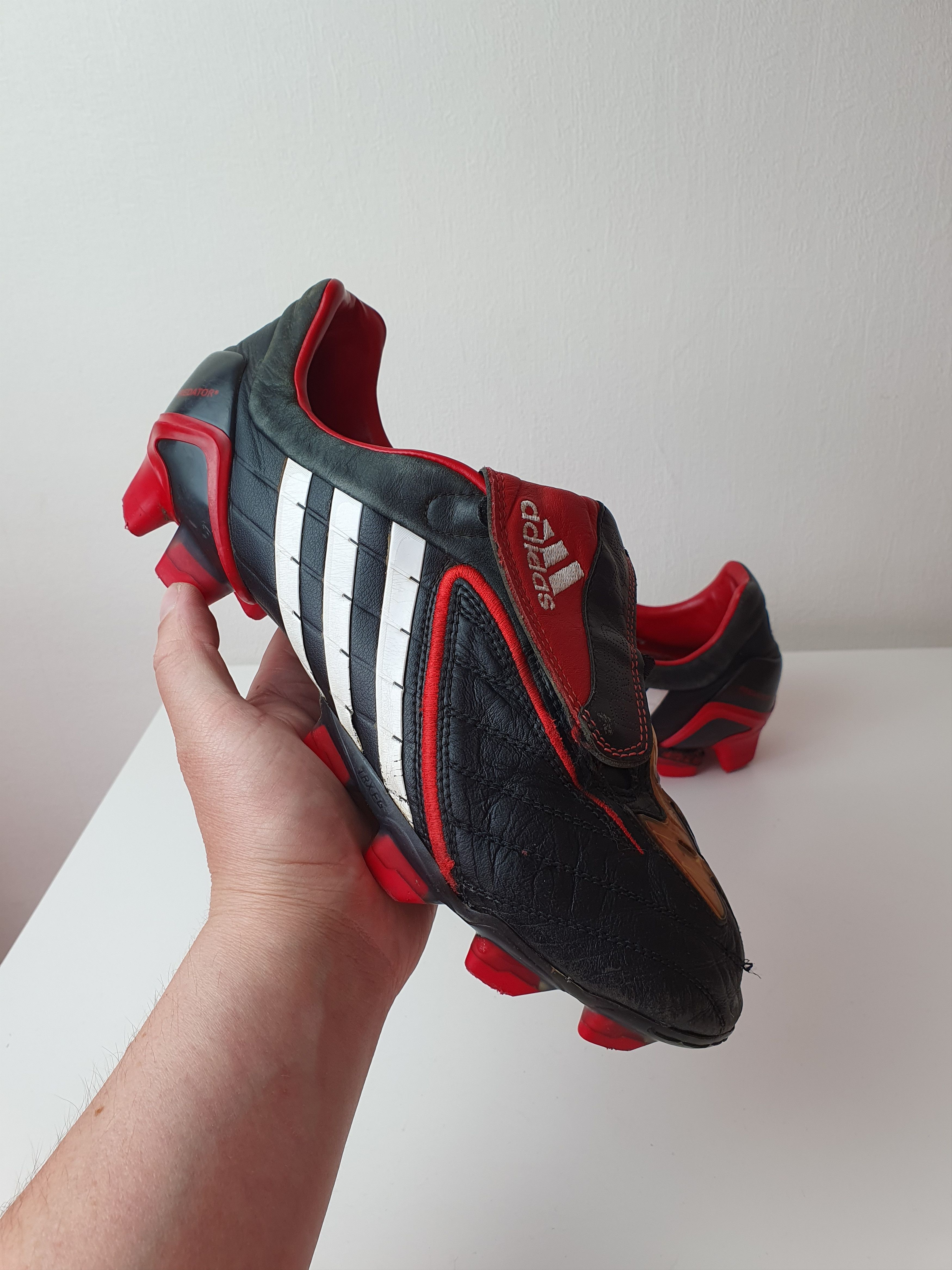 Adidas Vintage Caps Adidas Predator Powerswerve Football 2008 Size US 9 / EU 42 - 1 Thumbnail