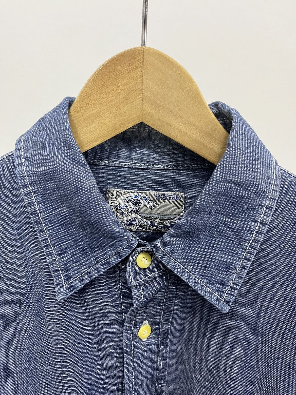 Kenzo Vintage Kenzo Embroidery Wave Indigo Denim Chambray Shirt Size US L / EU 52-54 / 3 - 3 Thumbnail