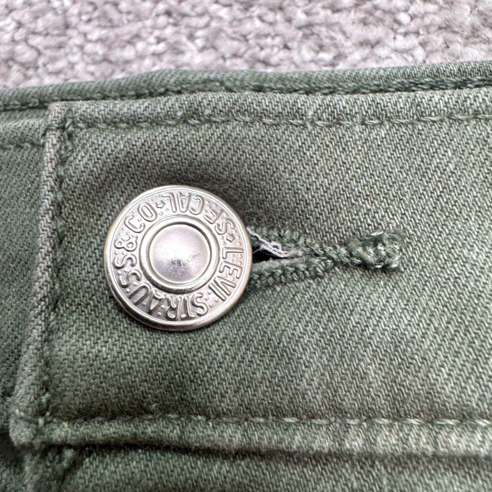Levi's Levi's 710 Super Skinny Denim Jeans Women Green Mid Rise 30x29 Slim Stretch Cotton Blend 5-Pocket Logo Denim Pants Size 30" / US 8 / IT 44 - 3 Thumbnail