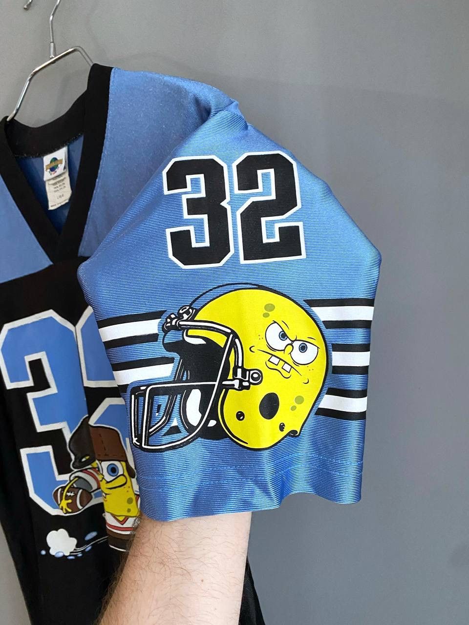 Universal Studios Vintage Universal Studios 90s Football Jersey Spange Bob, L Size US L / EU 52-54 / 3 - 9 Thumbnail