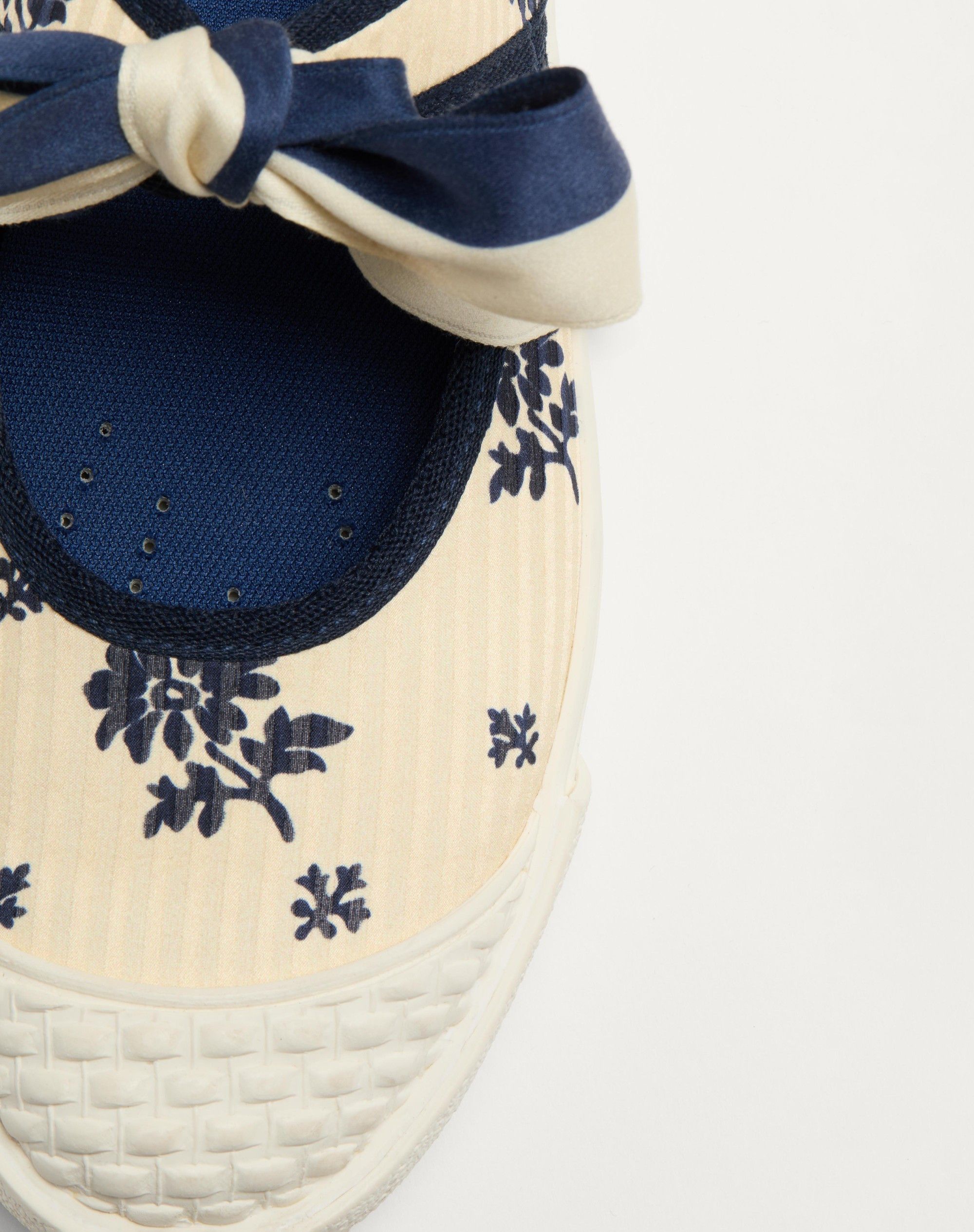 Valentino os11x0126 'Bye Bye Bye' Ballerina Sneakers in Multicolor Size US 11 / IT 41 - 7 Thumbnail