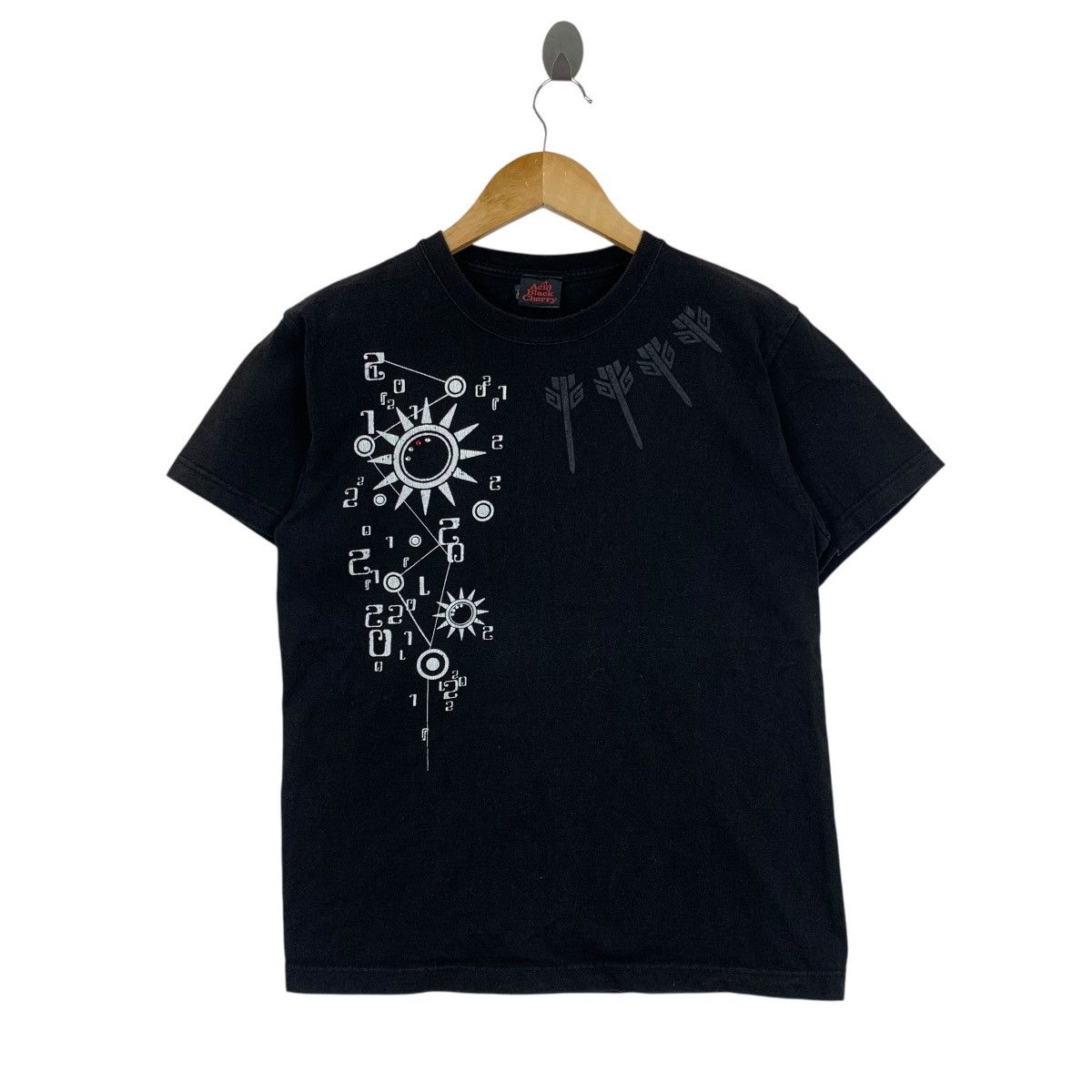 Japanese Brand ACID BLACK CHERRY 2012 Japanese Band Concert Tshirt Size US S / EU 44-46 / 1 - 1 Thumbnail