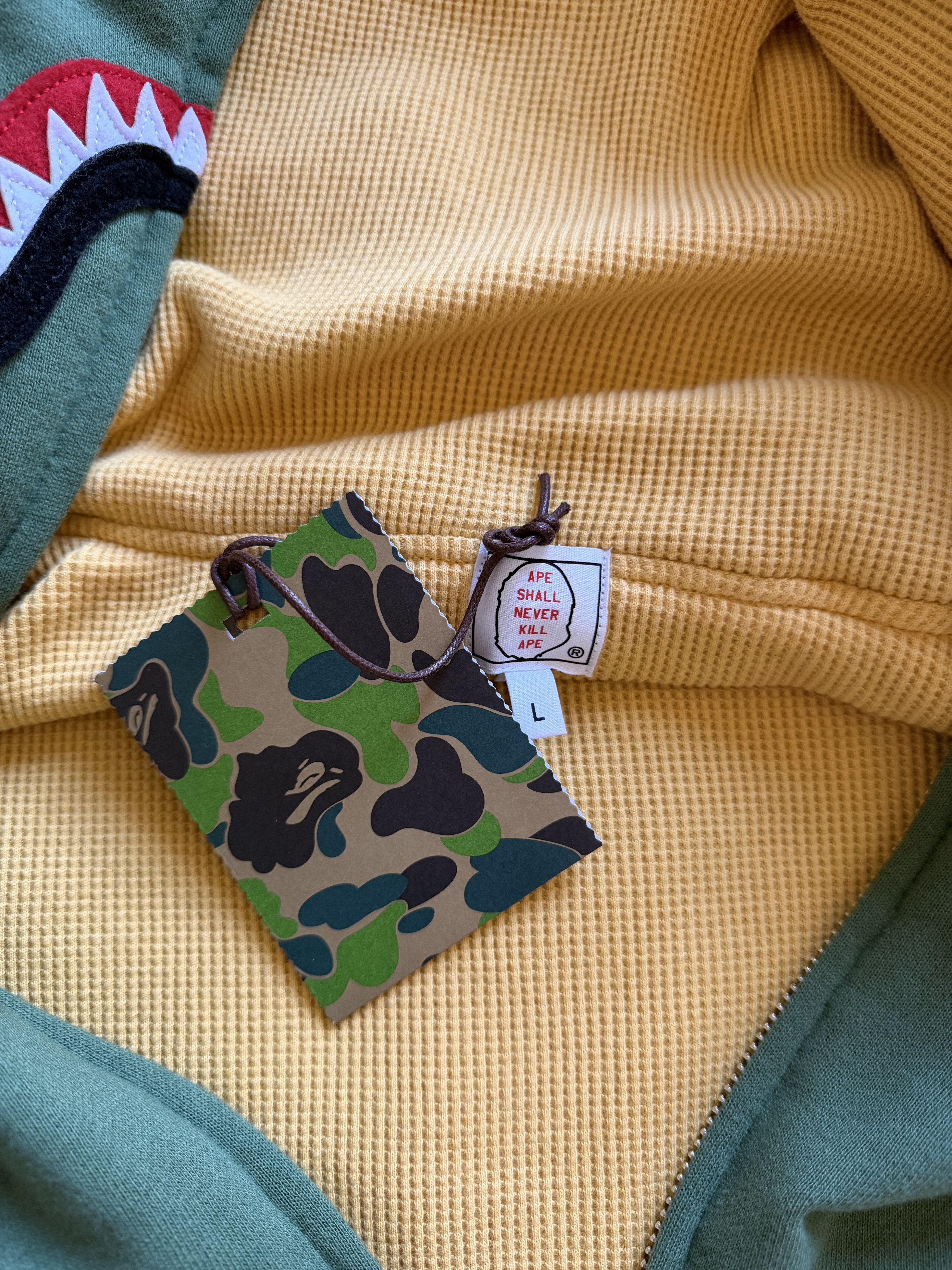 Bape Bape 2nd Shark Thermal Lined Zip Hoodie in Green Size US L / EU 52-54 / 3 - 11 Thumbnail