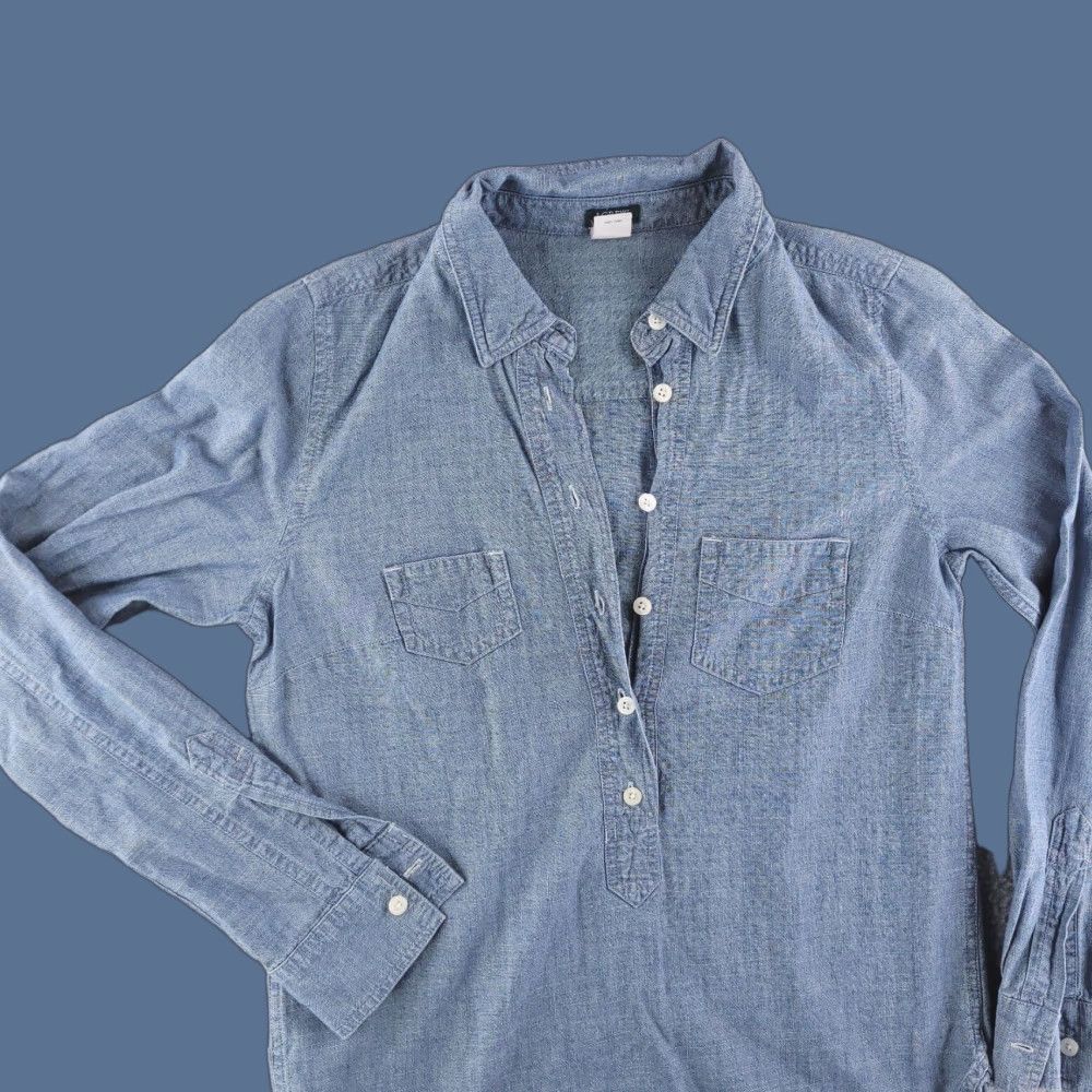 J.Crew J Crew Shirt Womens XS Blue Chambray Popover Button Denim Shirt Size XS / US 0-2 / IT 36-38 - 1 Thumbnail