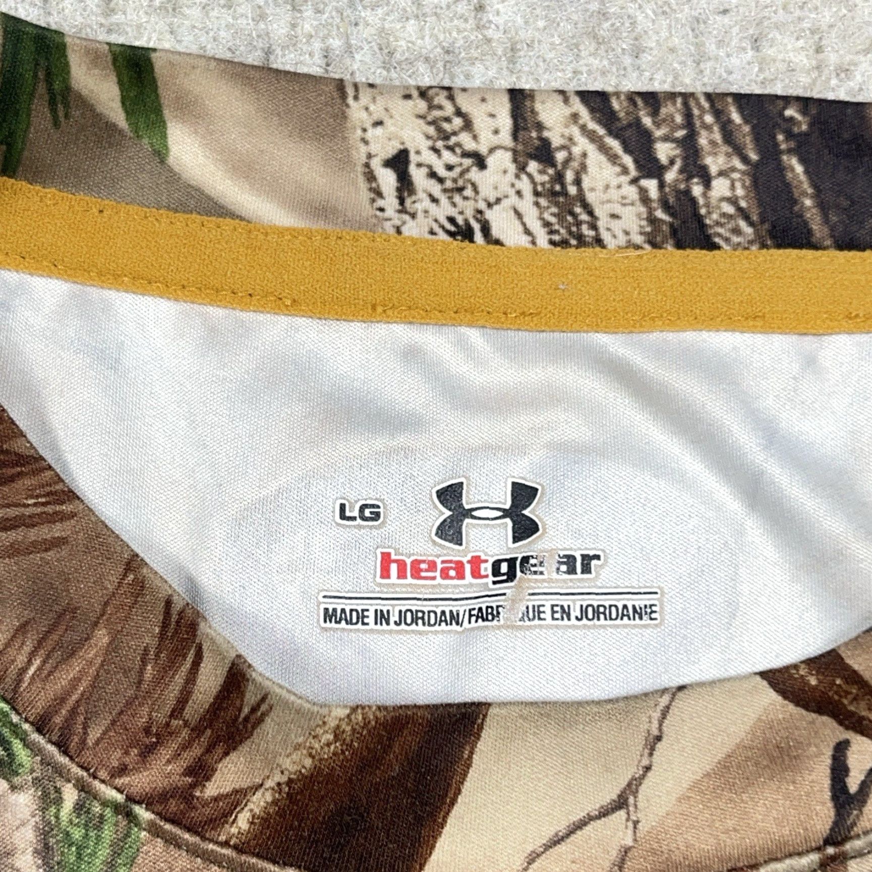 Under Armour Under Armour Shirt Men Large Realtree Camo HeatGear Performance Tee Hunting Size US L / EU 52-54 / 3 - 4 Thumbnail