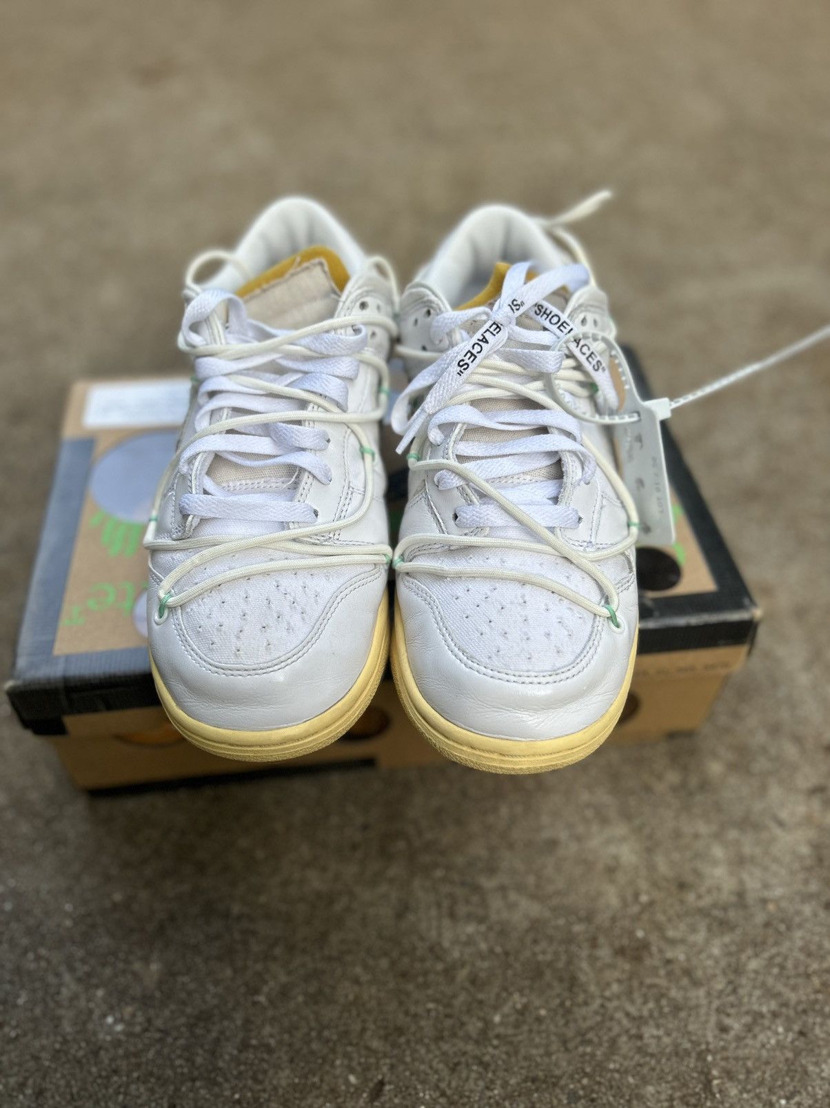 Jordan Brand × Nike × Off-White Off White Dunk low x “Lot 01 of 50” Size US 9 / EU 42 - 4 Thumbnail
