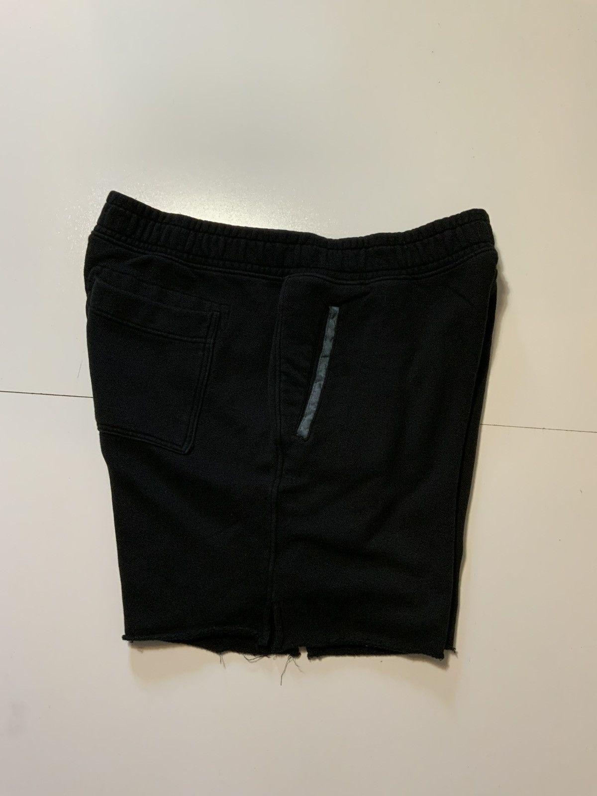 COTTONCITIZEN Cotton Citizen French Terry Fleece Heavyweight Sweat Shorts Size US 40 / EU 56 - 4 Thumbnail
