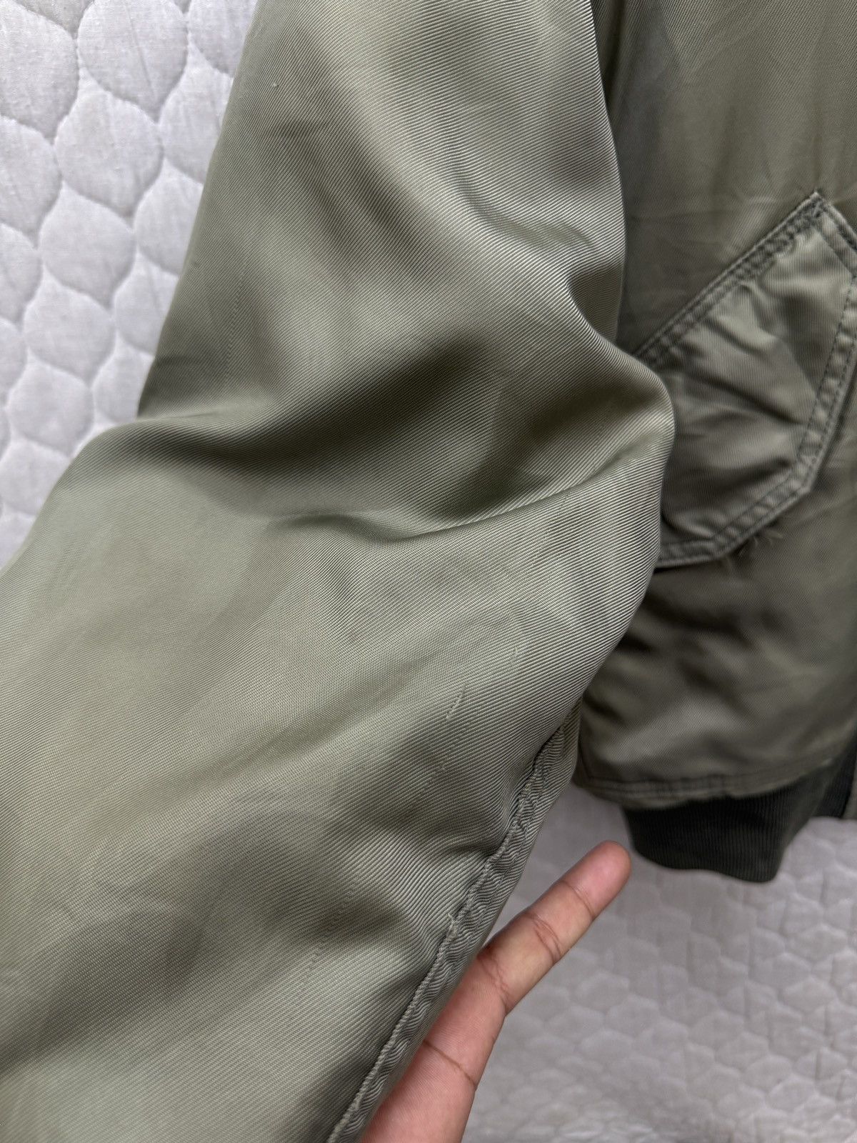 Vintage 🔥🔥🔥VINTAGE US ARMY CWU 45 BOMBER JACKET Size US M / EU 48-50 / 2 - 11 Thumbnail