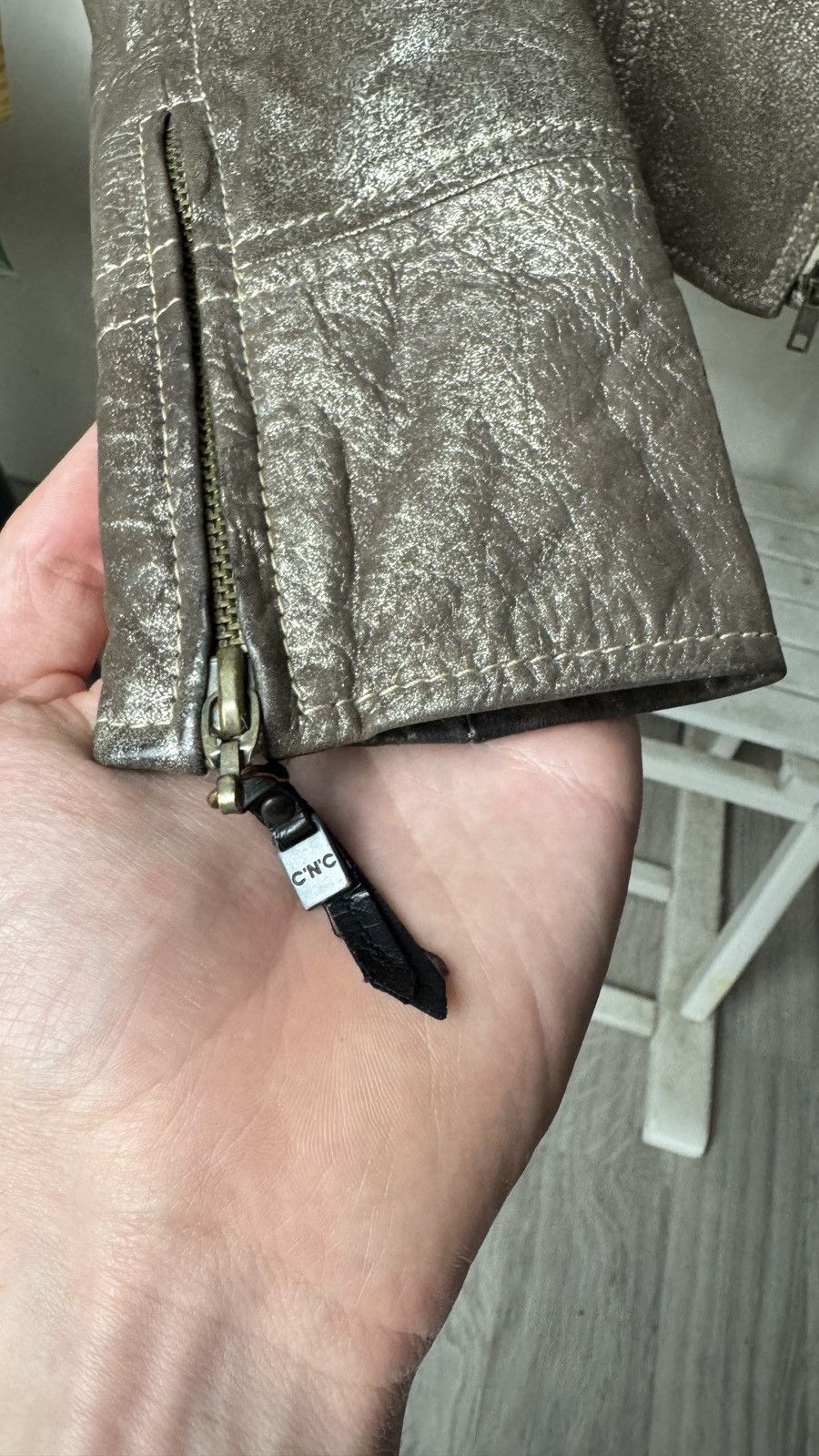 Le Grande Bleu (L.G.B.) Costume Connection Y2K Vintage asymmetric MotoLeather Jacket Size S / US 4 / IT 40 - 5 Thumbnail