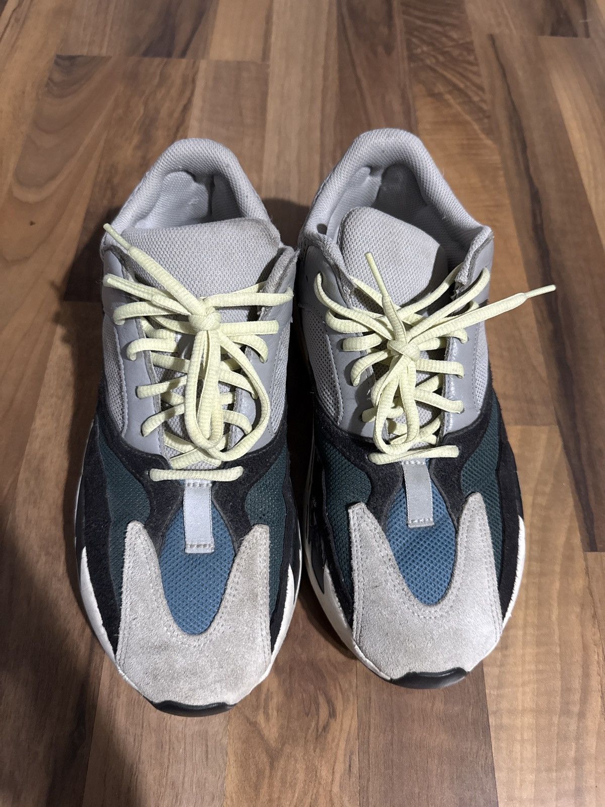 Yeezy Yeezy 700 Waverunner Size US 9.5 / EU 42-43 - 3 Thumbnail
