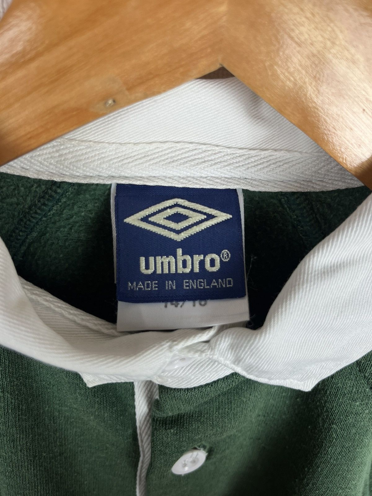 Umbro Vintage Umbro Rugby 1924 Collared Button Sweatshirt Rare Size US S / EU 44-46 / 1 - 13 Thumbnail