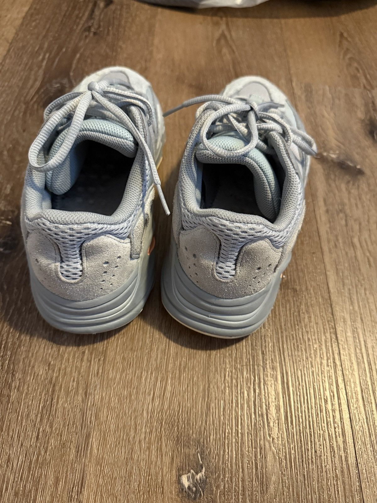 Adidas × Yeezy Adidas yeezy boost 700 inertia Size US 7 / EU 40 - 5 Thumbnail
