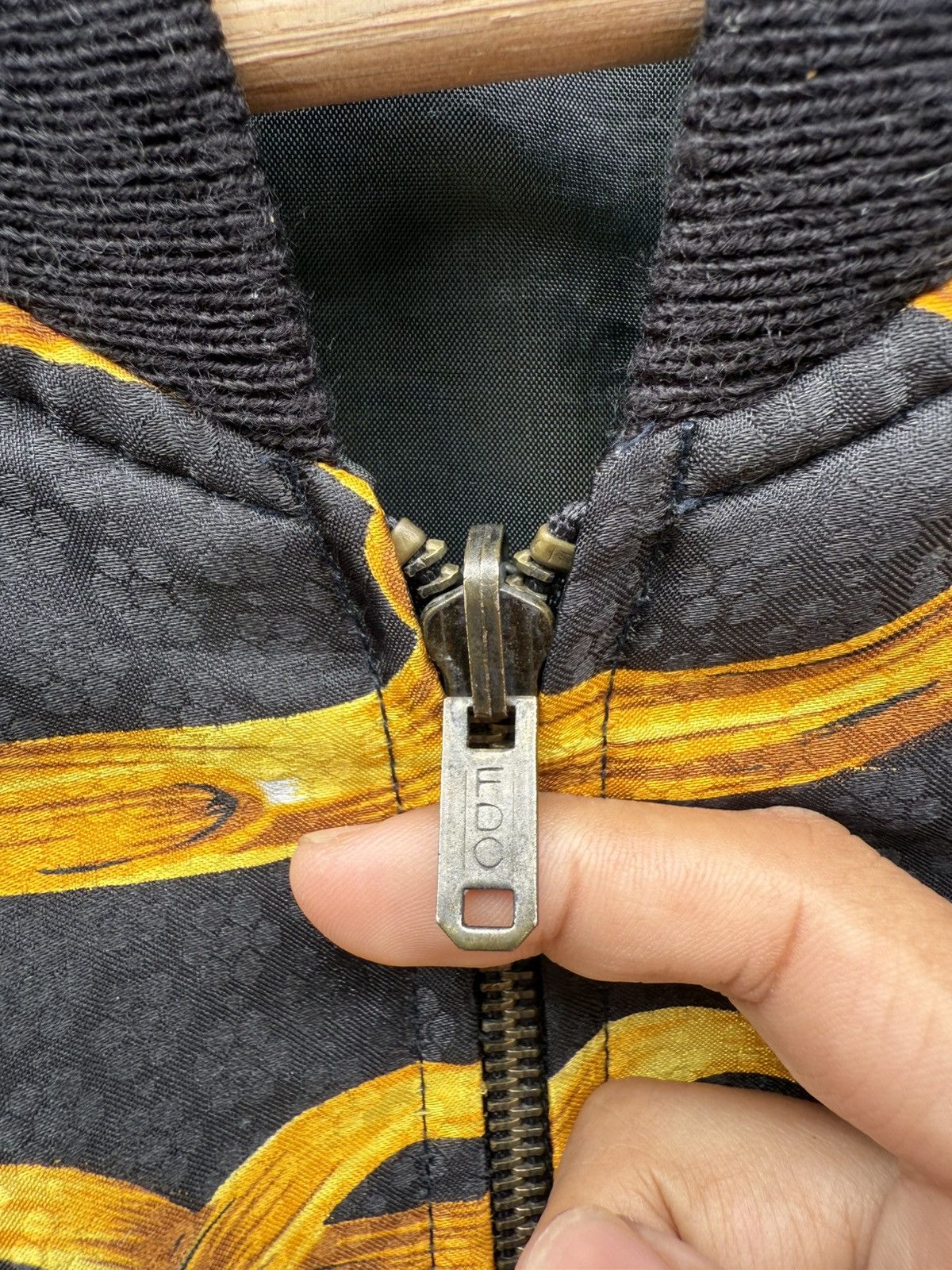 Vintage Vintage UNBRAND Silk Reversible Bomber Jacket Like Hermes Size US L / EU 52-54 / 3 - 6 Thumbnail