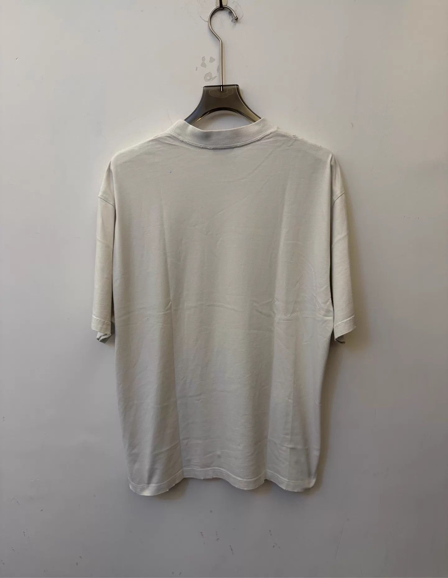 Balenciaga Balenciaga SS23 Logo Beige Oversized Unisex Tee XS Size US XS / EU 42 / 0 - 3 Thumbnail