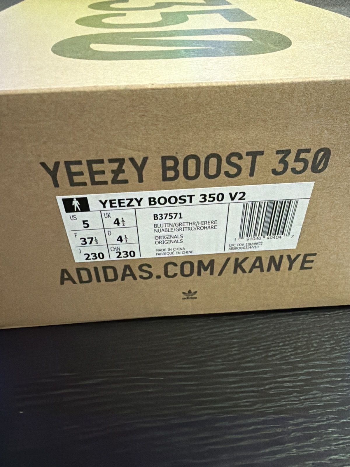 Yeezy Yeezy 350 Blue Tint Size US 5 / EU 37 - 7 Thumbnail