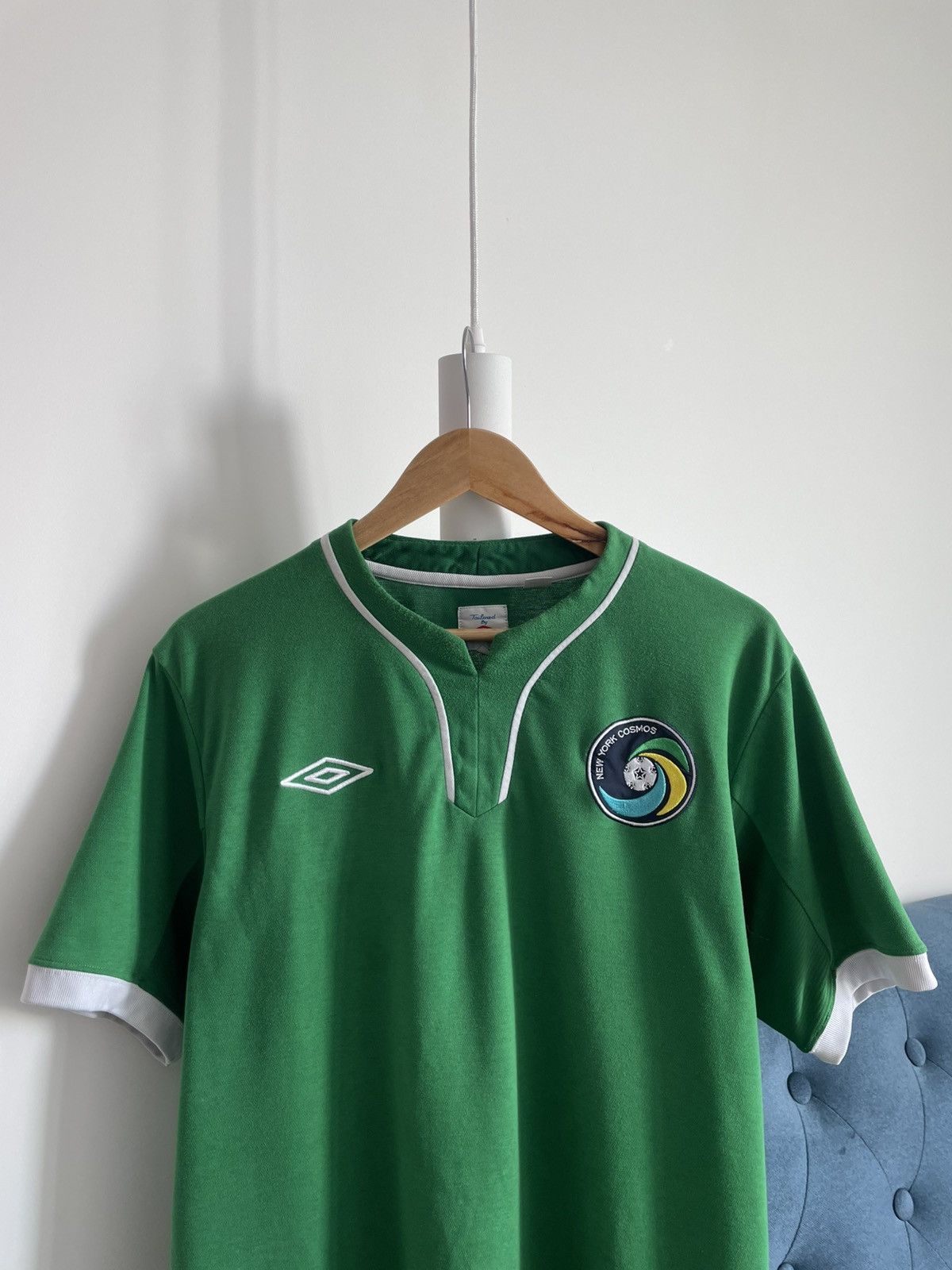 Umbro Umbro New York Cosmos 2011/2012 Away Football Shirt Jersey Size US M / EU 48-50 / 2 - 2 Thumbnail