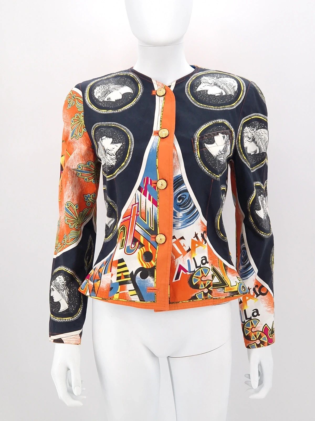 Versace Gianni Versace SS91 Runway Jacket Size M / US 6-8 / IT 42-44 - 2 Thumbnail