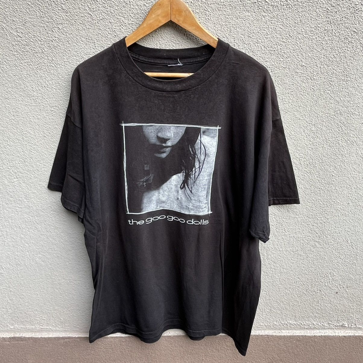 Vintage GOO GOO DOLLS band tee post grunge