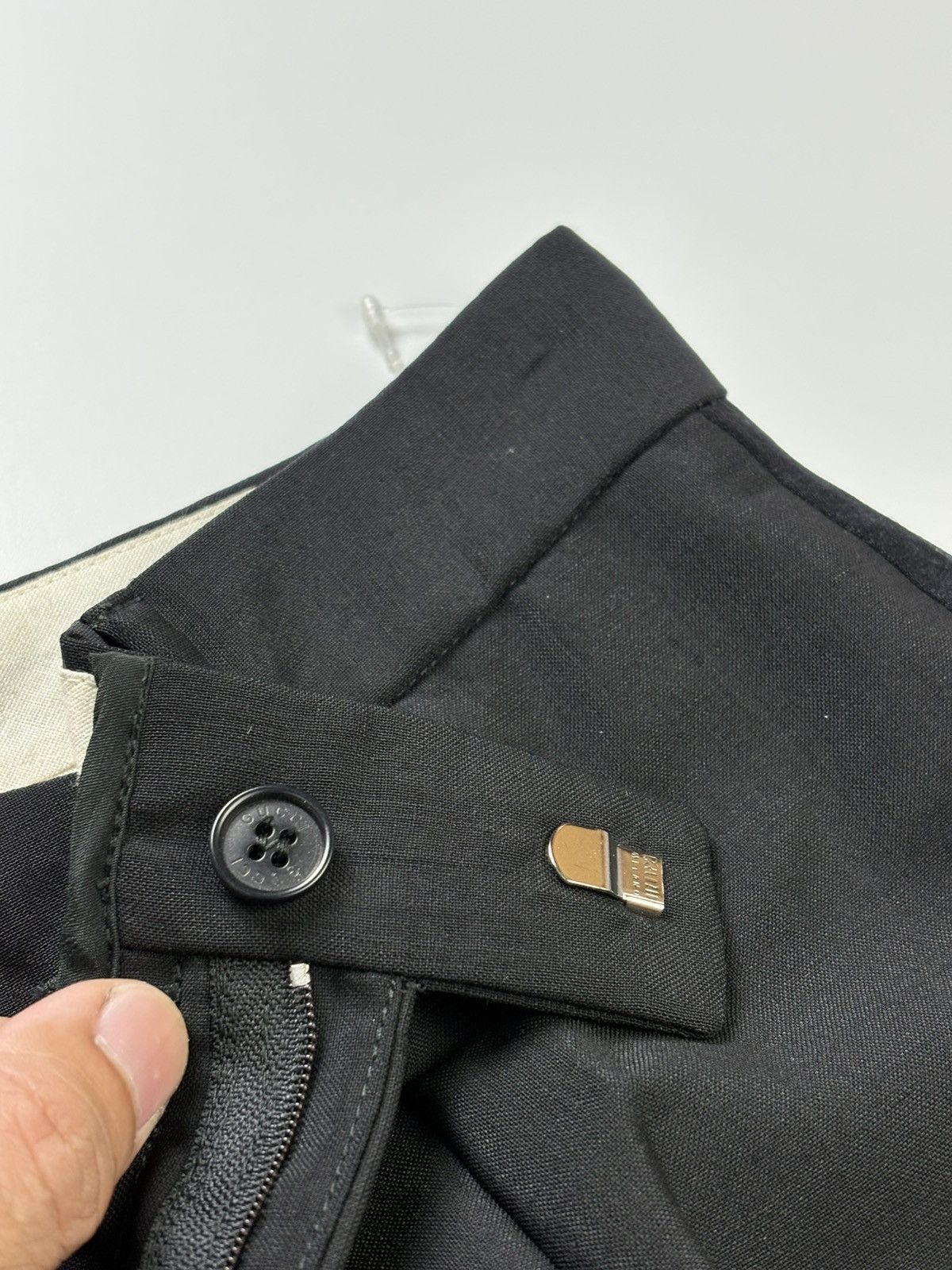 Gucci 1997 Gucci Tom Ford Side Tape Trousers Size 26" / US 2 / IT 38 - 6 Thumbnail