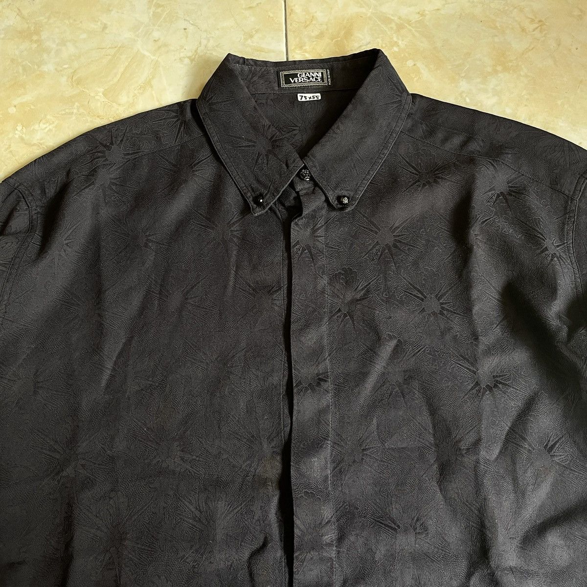 Versace Vintage Gianni Versace Pattern Long Shirt Size US M / EU 48-50 / 2 - 1 Thumbnail