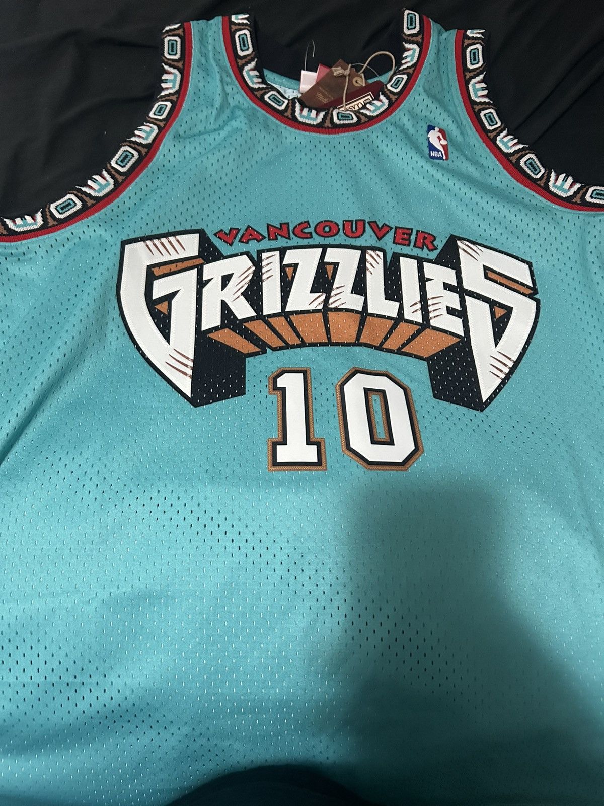 Mike Bibby 98-99 Vancouver Grizzlies Jersey