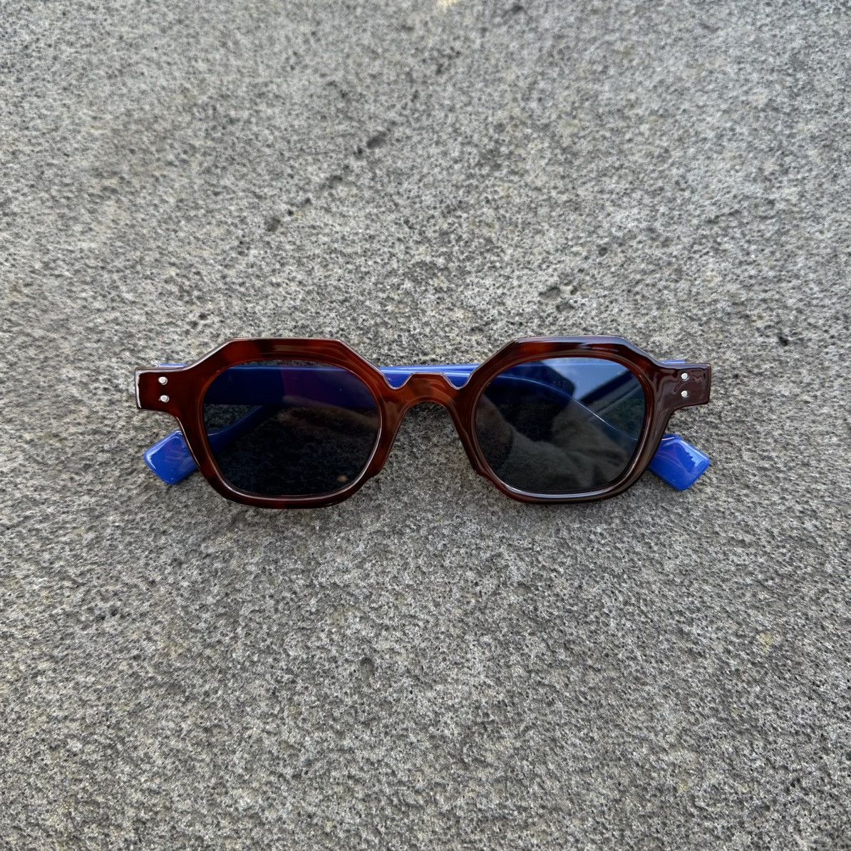 Other SUNGLASSES BRAND NEW CLASSIC RETRO VINTAGE SZHM2002-03 Size ONE SIZE - 1 Thumbnail