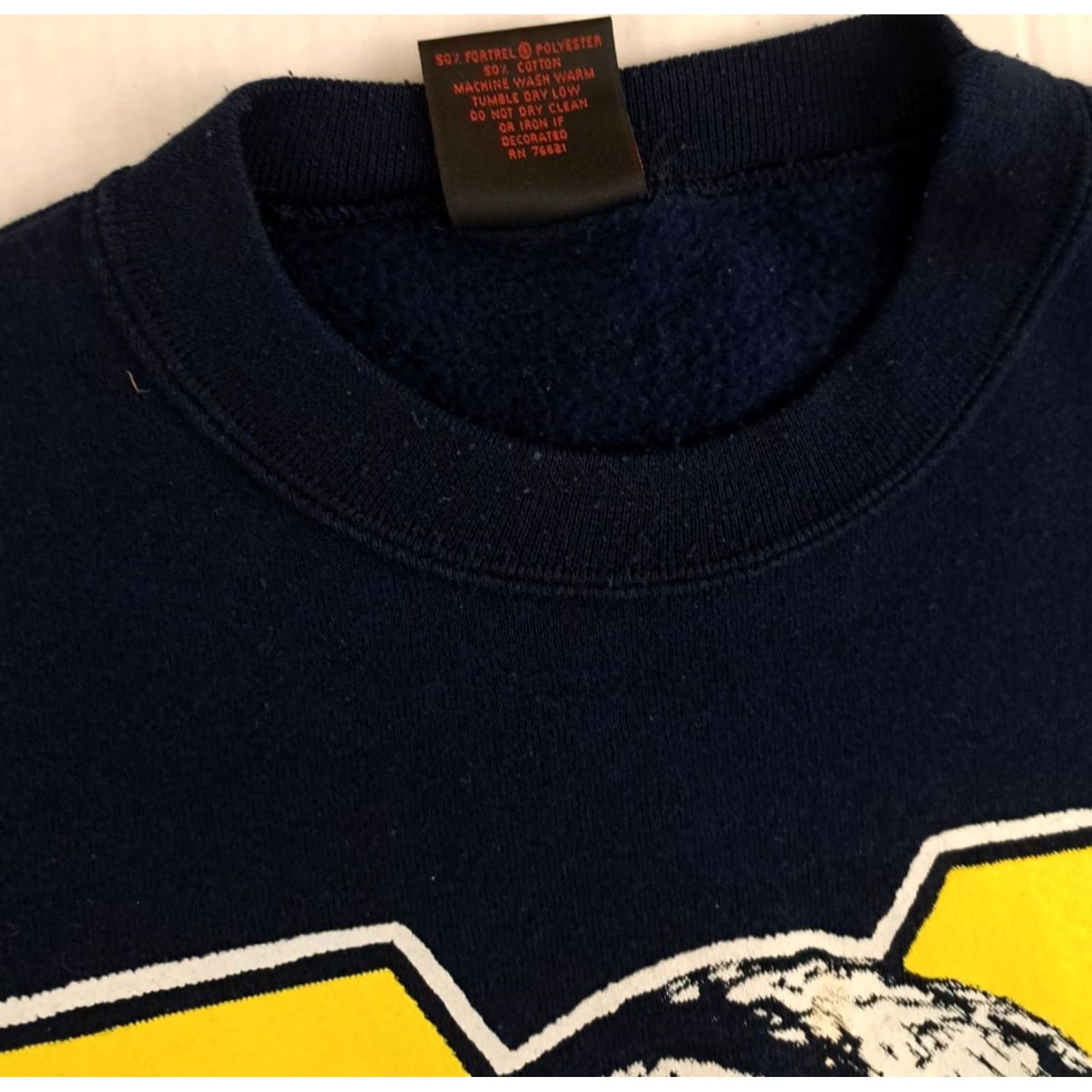 Vintage VINTAGE Michigan Wolverines Sweatshirt Unisex Adults Pullover Crew Neck Blue Cotton Canvas Logo 28in Long Size US L / EU 52-54 / 3 - 6 Thumbnail