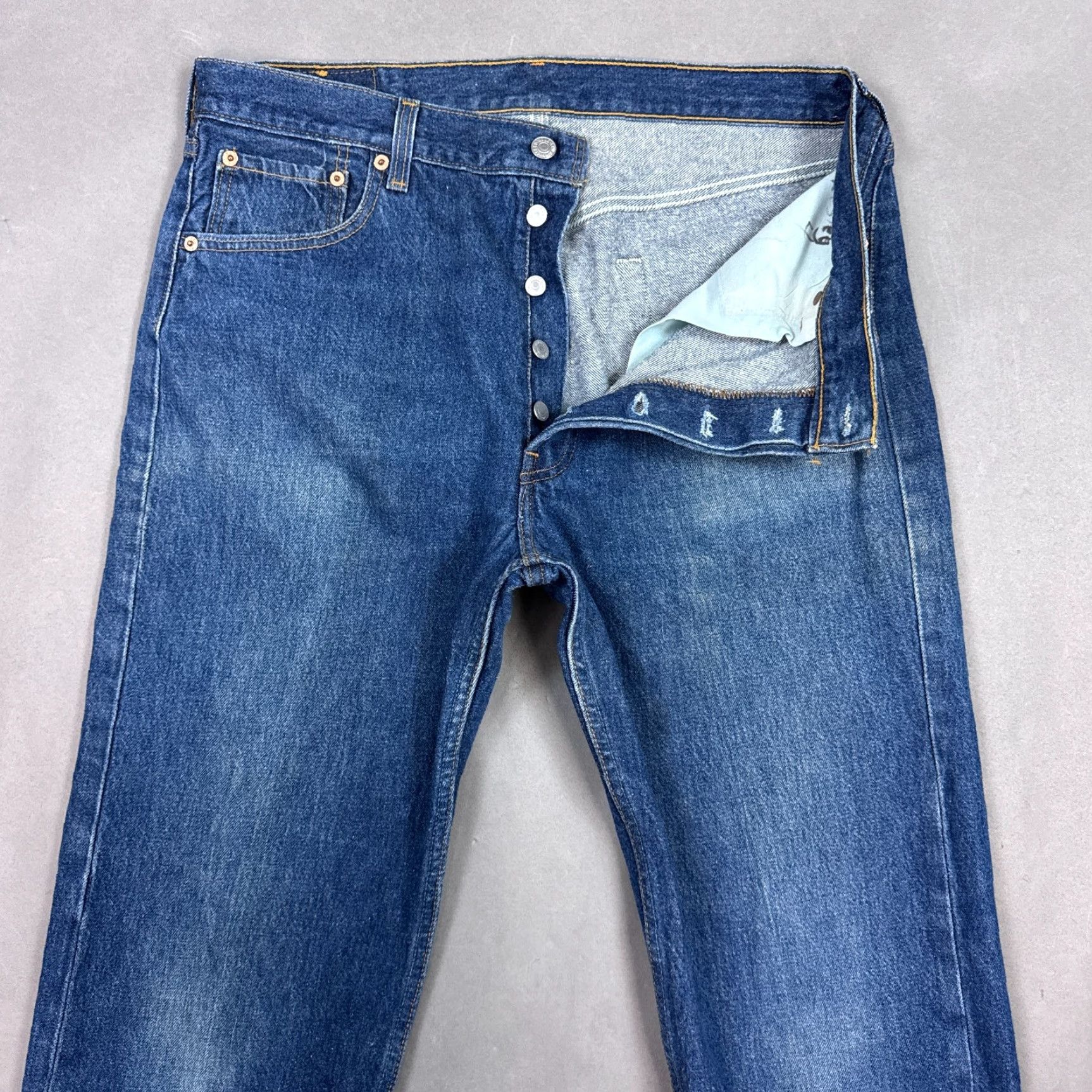 Levi's VINTAGE Levi's 501 Jeans Mens 36x34 Blue 90s Made USA Distressed Jeans Size US 36 / EU 52 - 2 Thumbnail