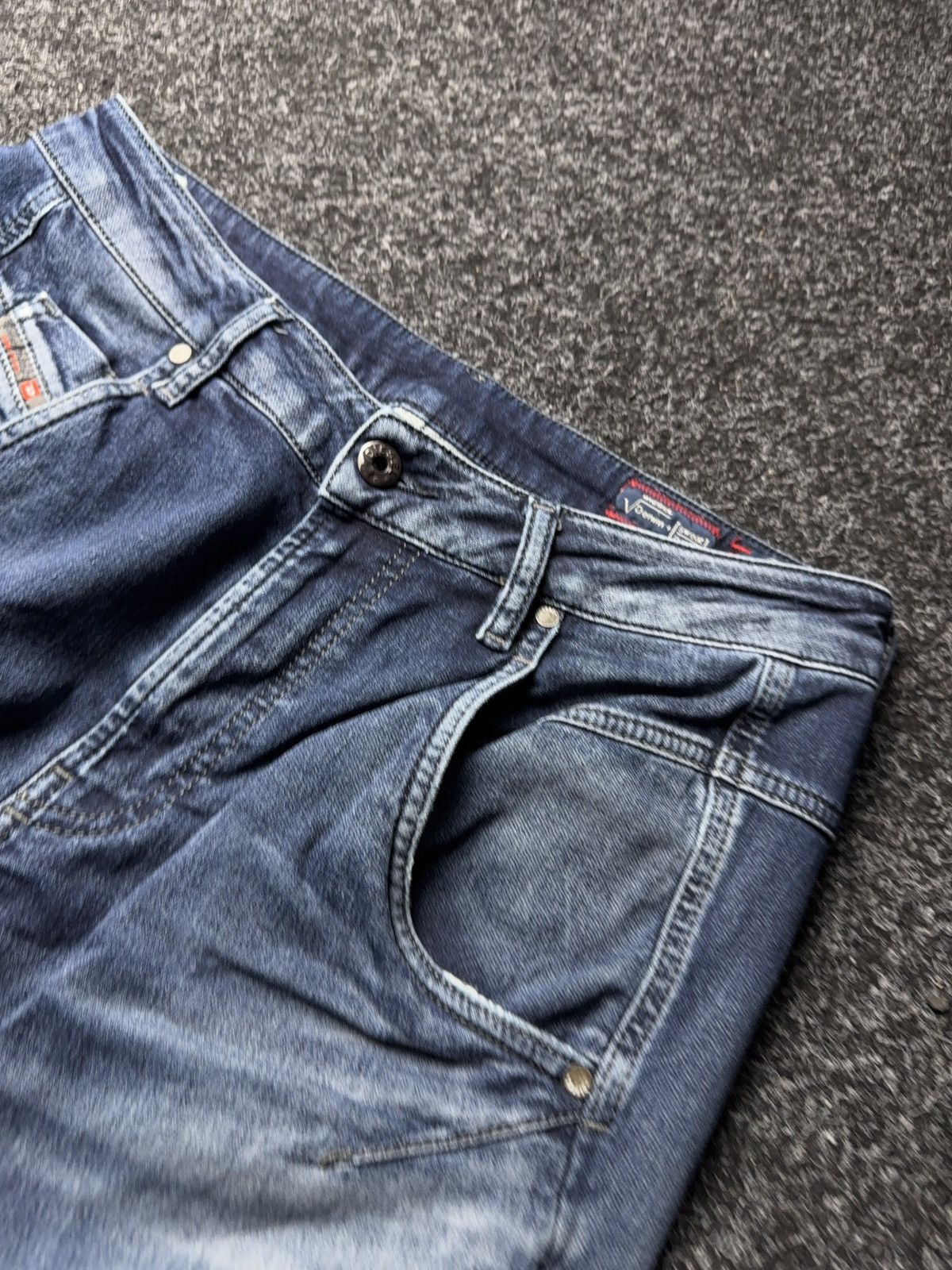 Diesel Luxury Diesel Fayza Vintage Blue Relaxed Tapered Jeans Size 25" / US 0 / IT 36 - 10 Thumbnail