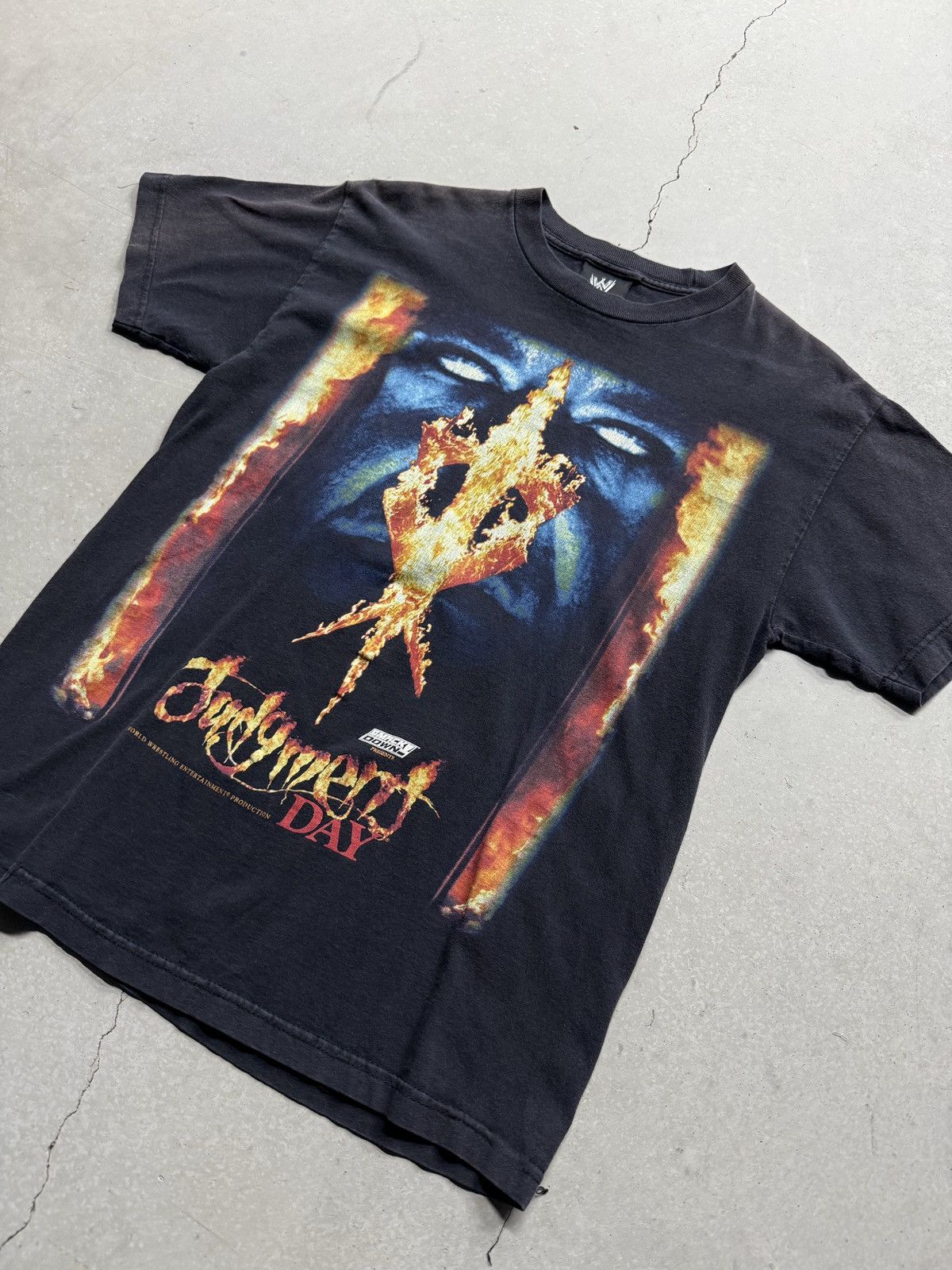 WWE Vintage 2004 WWE Judgement Day Undertaker Shirt Size US M / EU 48-50 / 2 - 4 Thumbnail