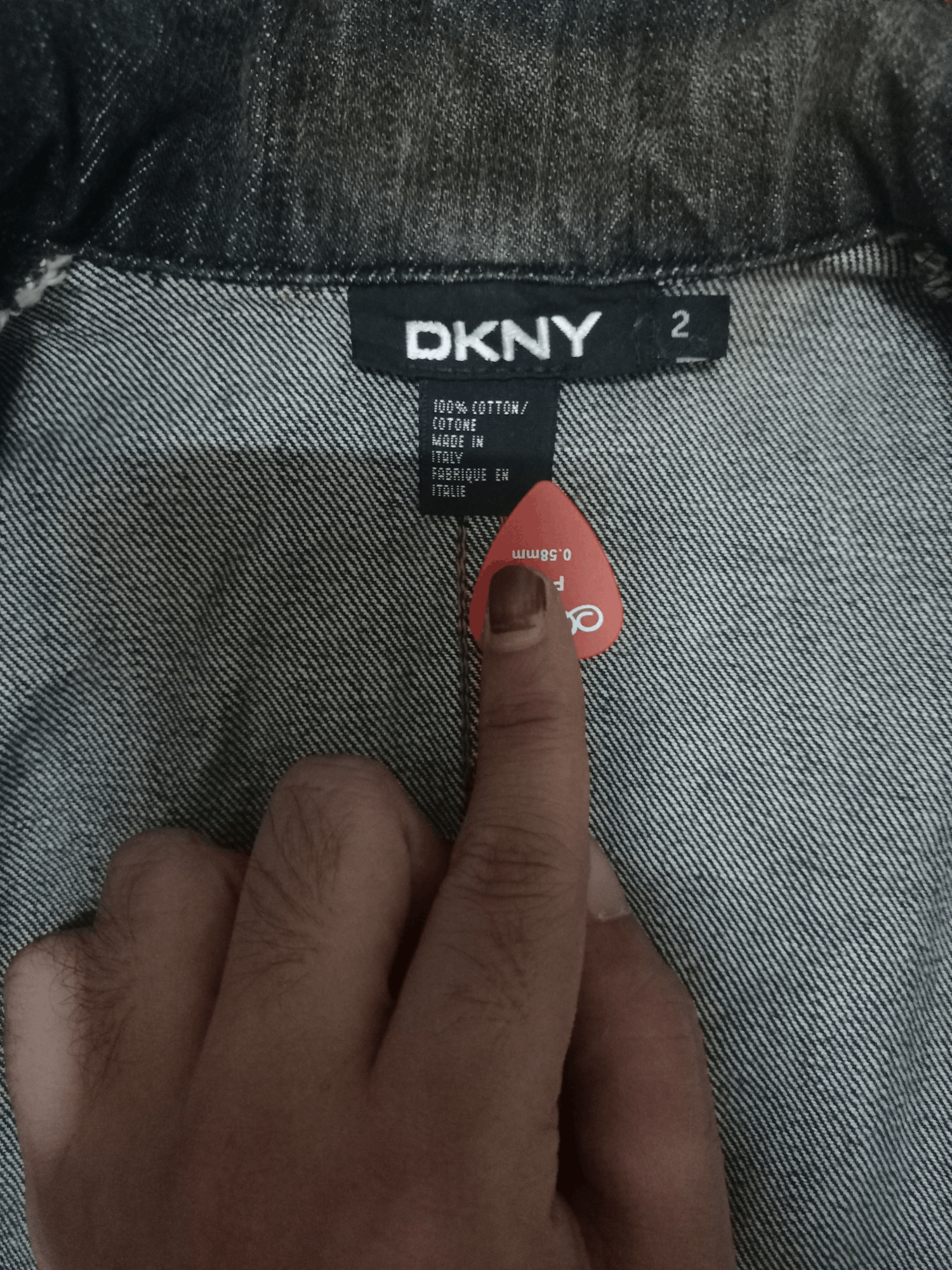 DKNY × Donna Karan Vintage DKNY Rusty Wash Denim Jacket Made in Italy Size M / US 6-8 / IT 42-44 - 3 Thumbnail