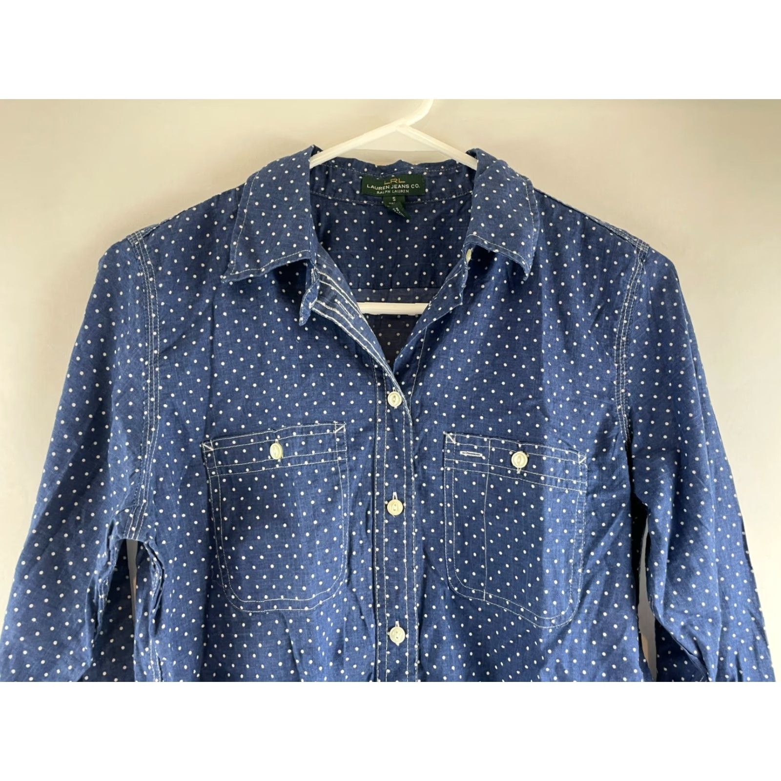 Vintage Lauren Jeans Co. Shirt Women’s S Blue White Polka Dots Patch Pocket Button Up Size S / US 4 / IT 40 - 3 Thumbnail