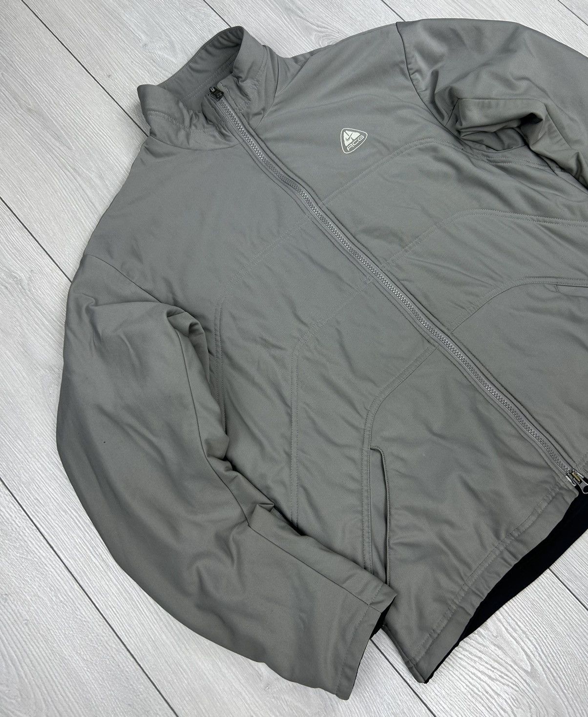Nike ACG × Vintage Nike ACG Vintage Light Jacket Grey Size M Size US M / EU 48-50 / 2 - 3 Thumbnail