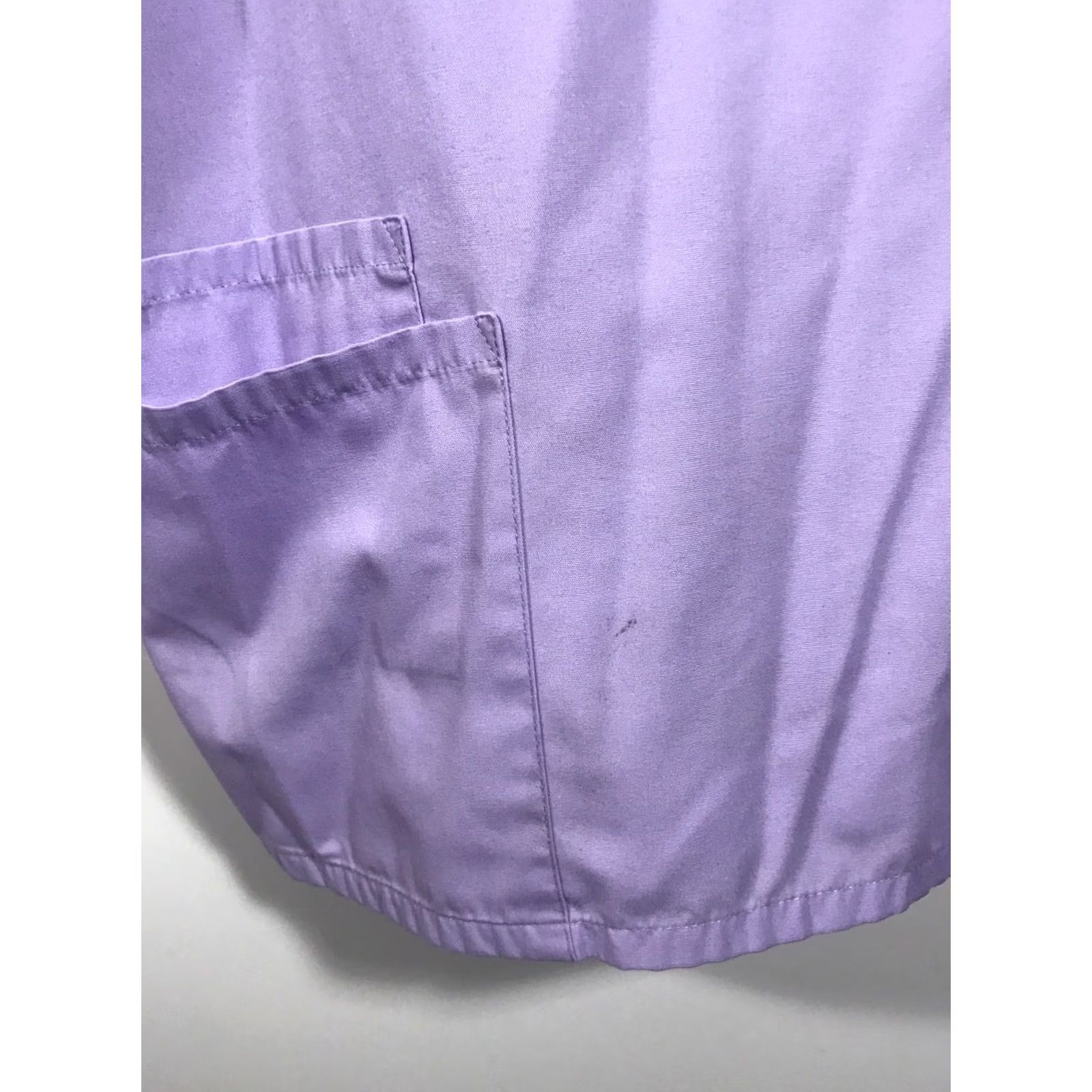 Cherokee Cherokee Workwear V-Neck Unisex Nurse Scrub Top L Size L Cherokee Workwear Scrub Top Unisex V-Neck Nursing Scrub Top Solid Pattern Size US L / EU 52-54 / 3 - 2 Thumbnail
