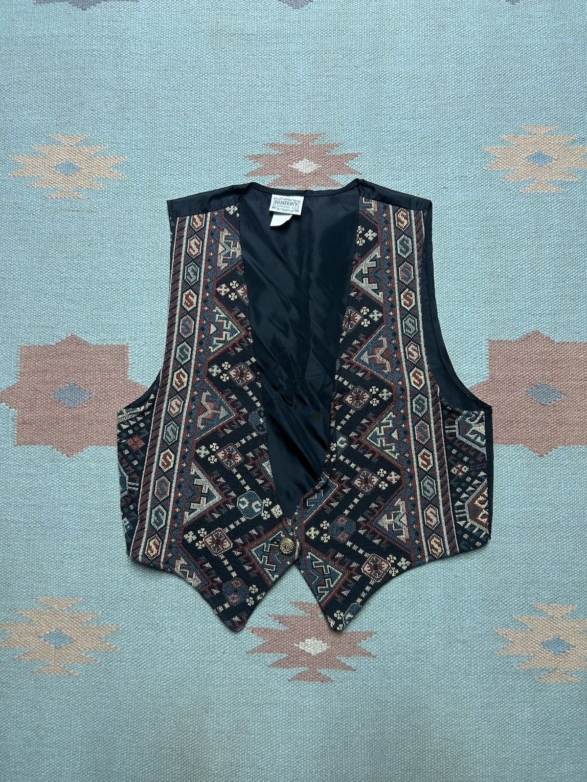 Vintage Vintage 80s women’s vest jacket knit front Aztec Navajo M Size M / US 6-8 / IT 42-44 - 1 Thumbnail
