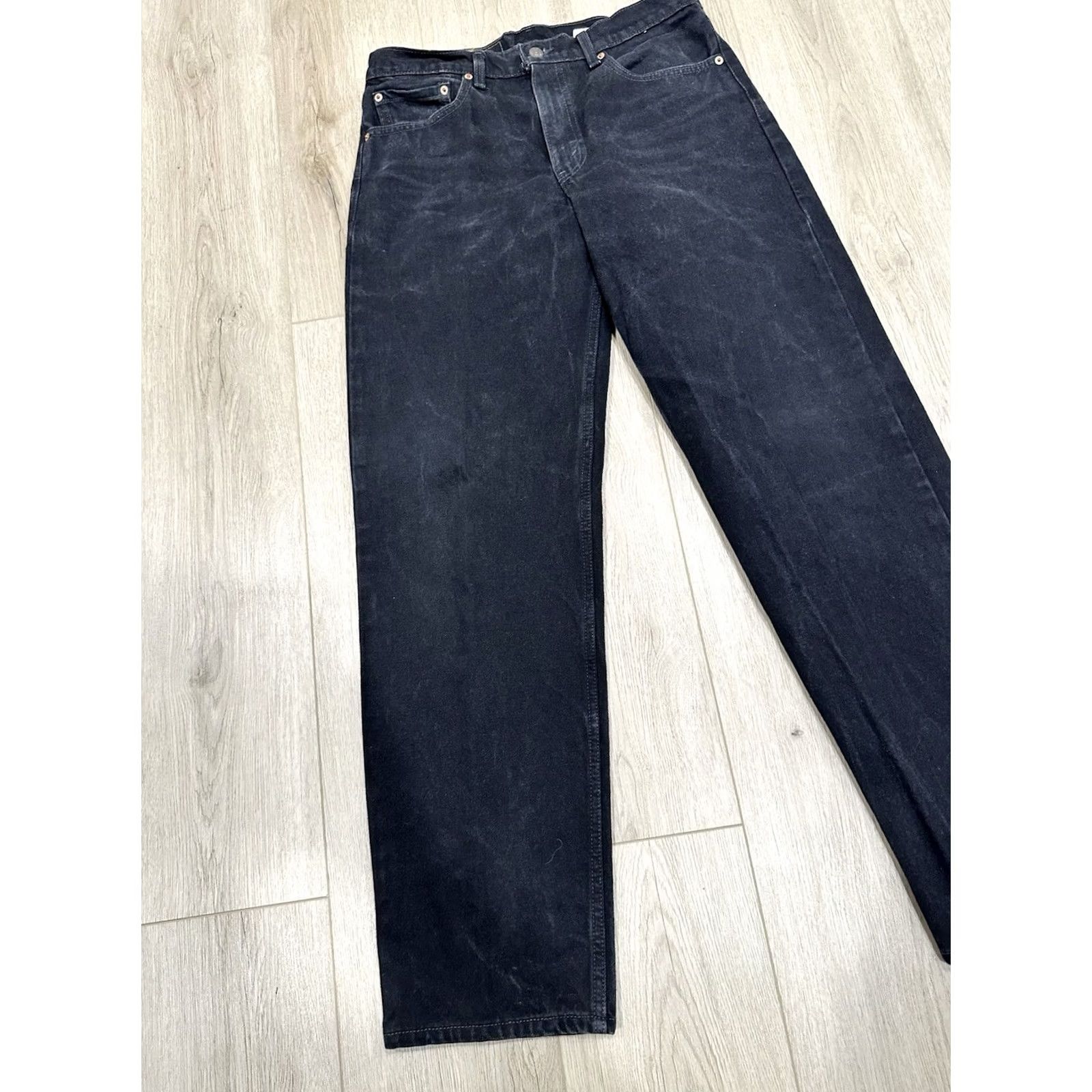Levi's VINTAGE Levi's 550 Jeans Mens 33x32 Black Denim Relaxed Fit USA 90s 2000s 5-Pocket N/A Size US 33 - 3 Thumbnail