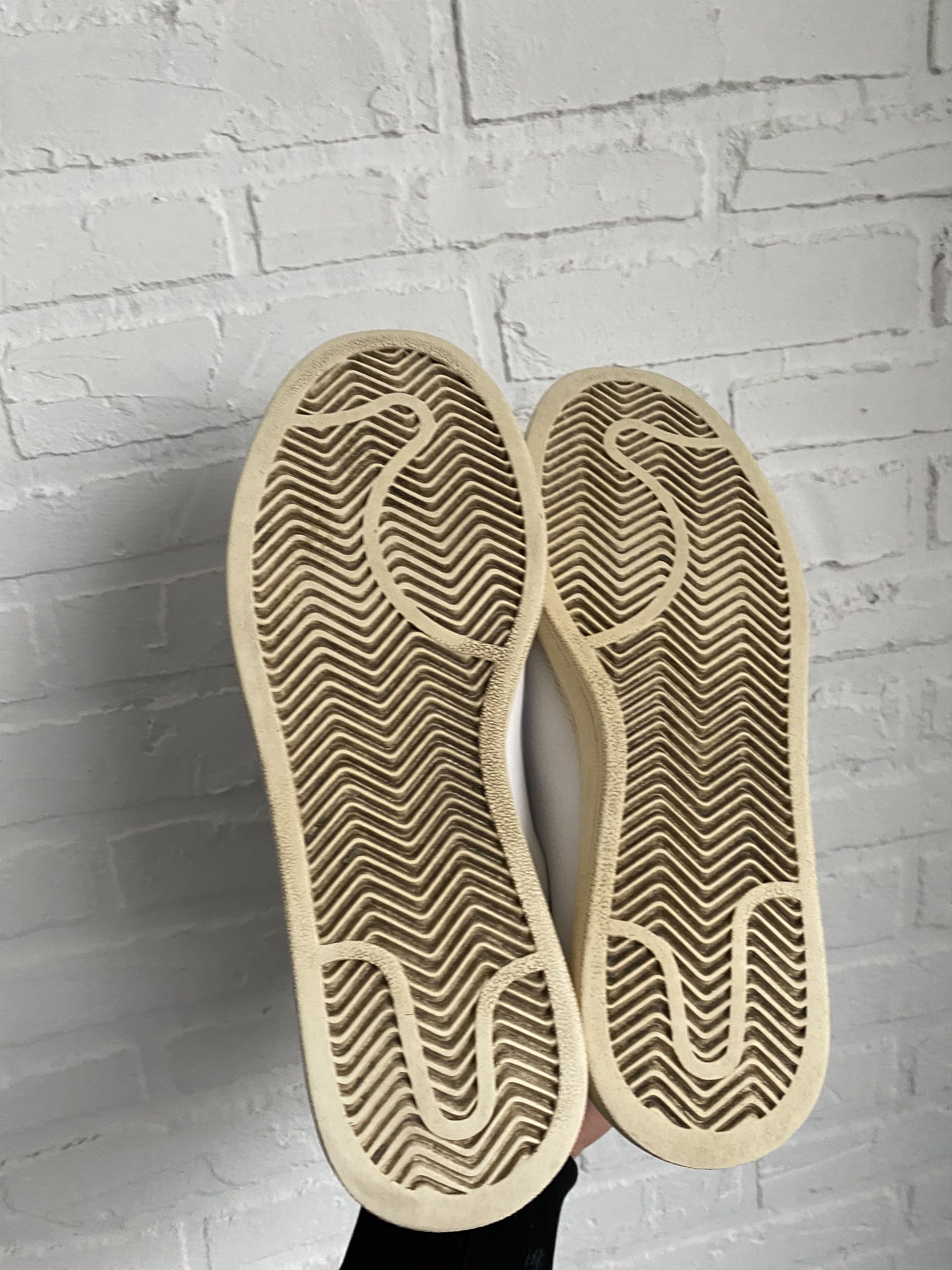 Y-3 × Yohji Yamamoto y-3 x Yohji Yamamoto court embroidered logo sneakers Size US 9 / EU 42 - 4 Thumbnail