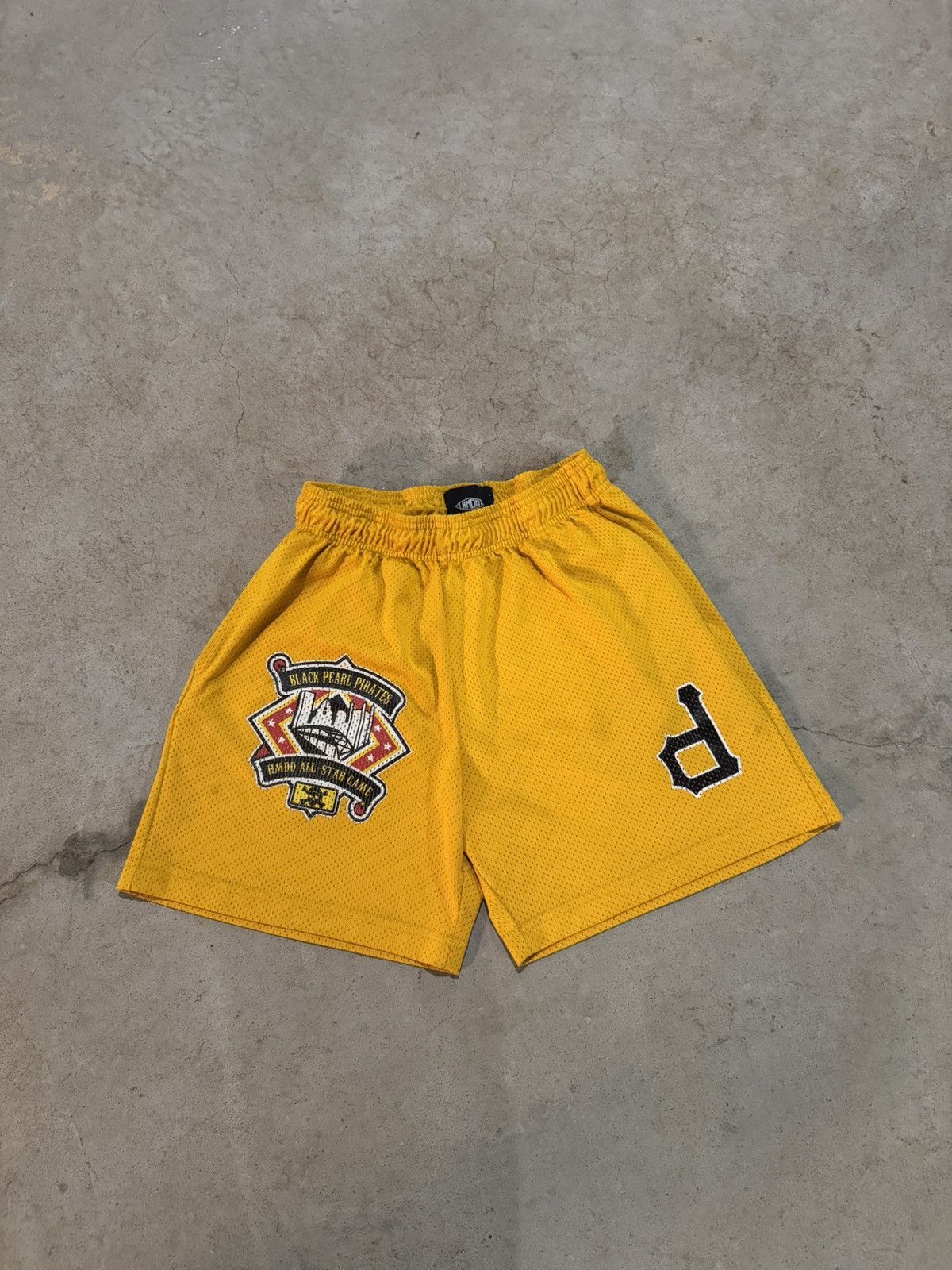 HMDD HMDD Pirates Shorts Size US 30 / EU 46 - 1 Thumbnail