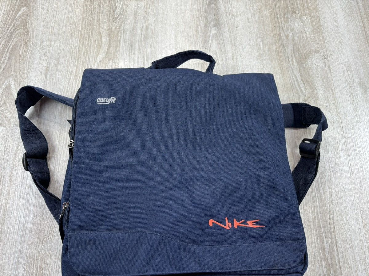 Nike × Vintage Mens vintage bag Nike 2 in 1 Size ONE SIZE - 3 Thumbnail