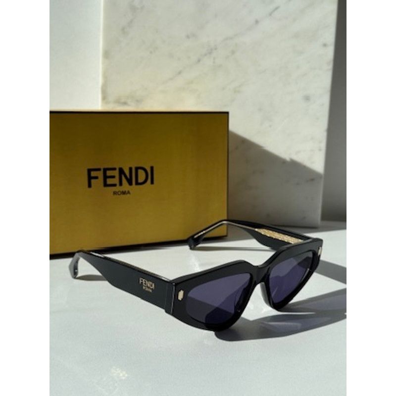 Fendi NEW Fendi FE40163U Roma Black Cat Eye Sunglasses Size ONE SIZE - 3 Thumbnail