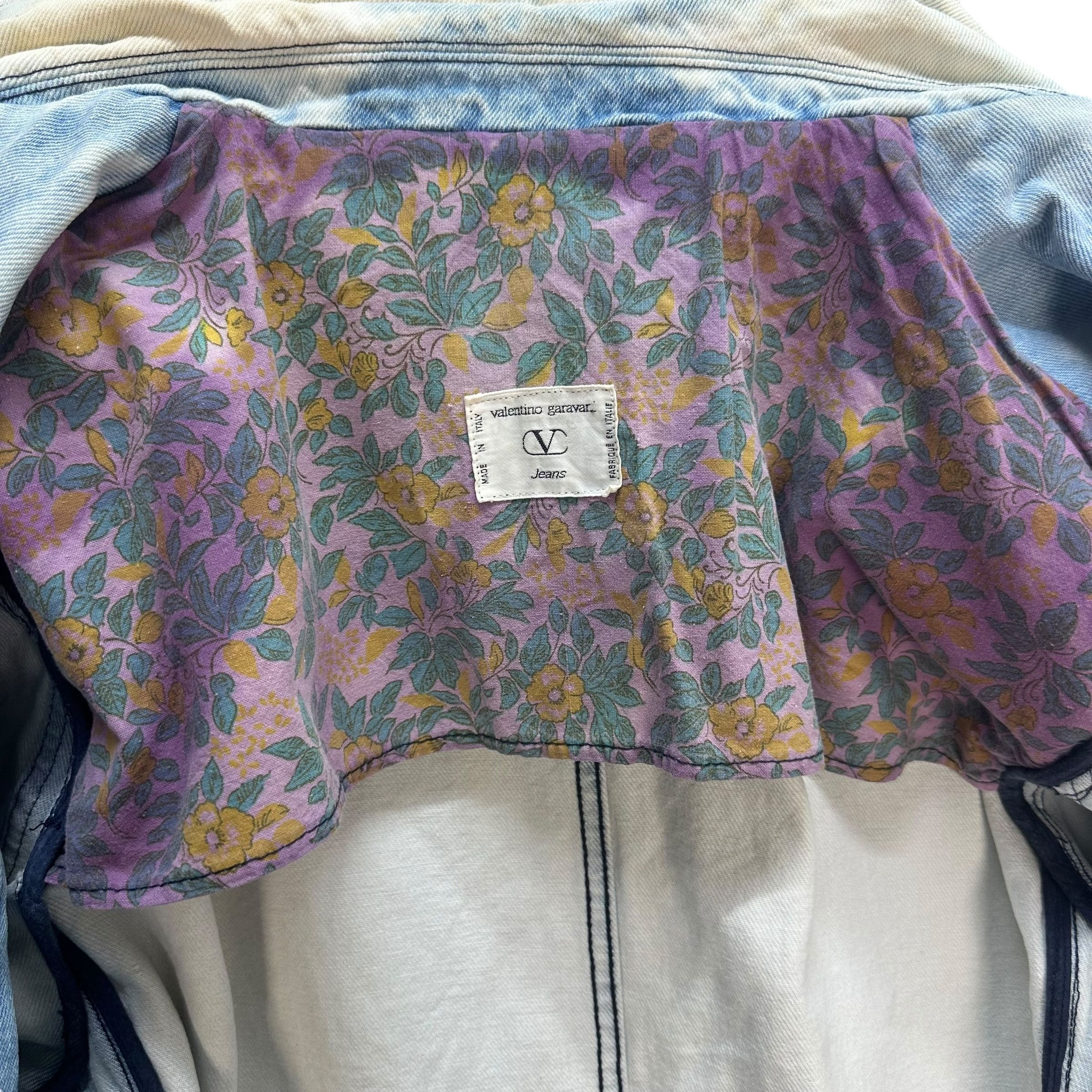Vintage Valentino Garavani Jeans Washed Denim Casual Jacket #A7-0173 Size US M / EU 48-50 / 2 - 12 Thumbnail