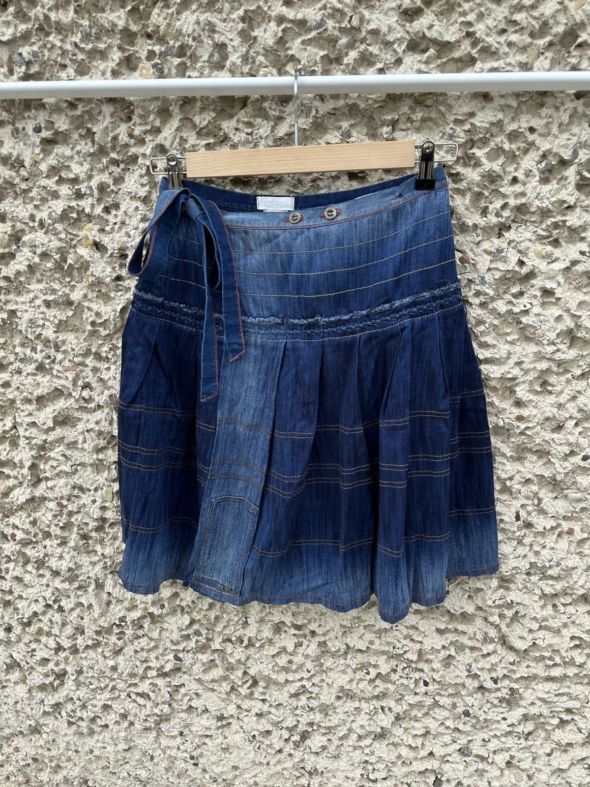 Vintage y2k Diesel denim skirt